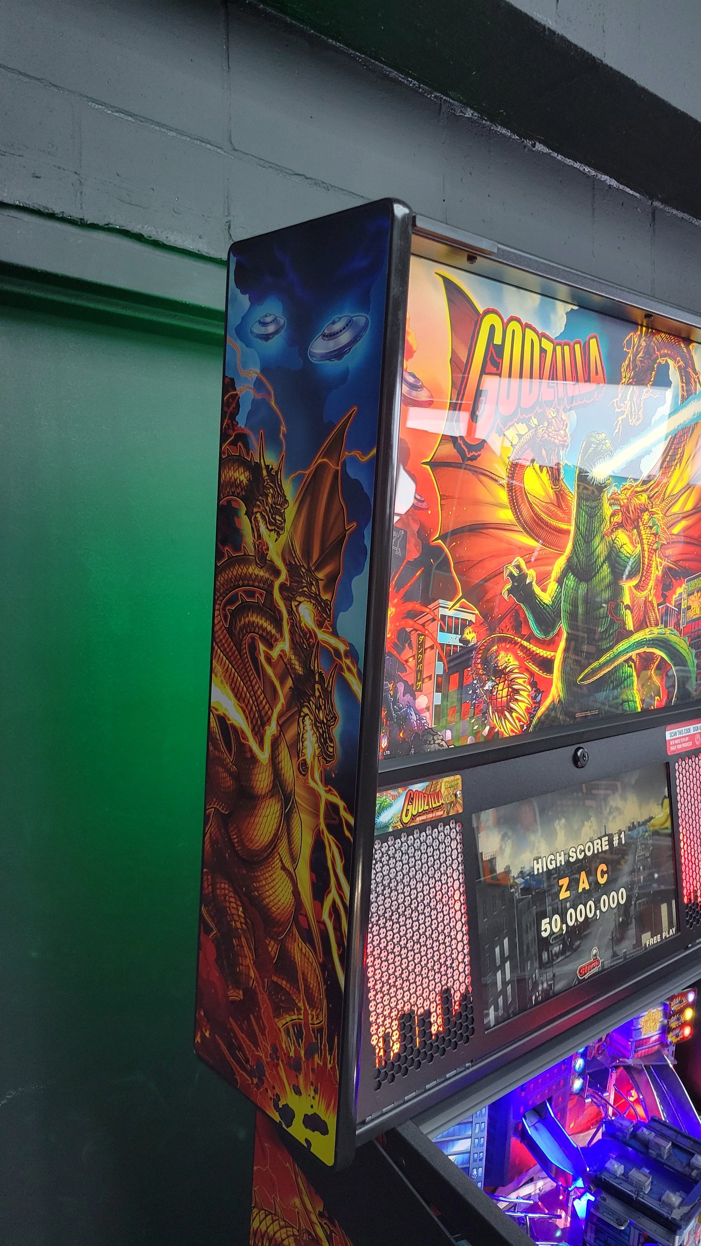 Stern Godzilla Premium Pinball
