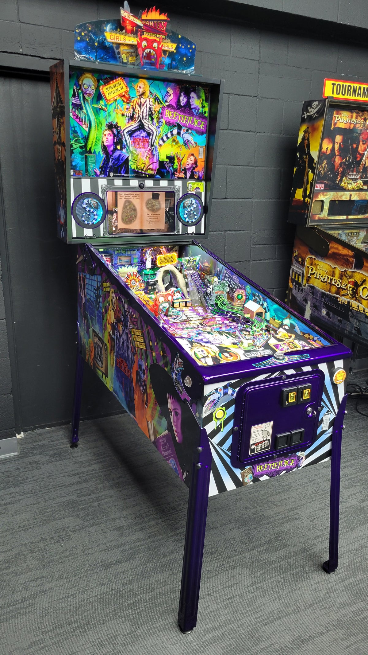 Spooky Beetlejuice Pinball HUO with Snake Topper Included