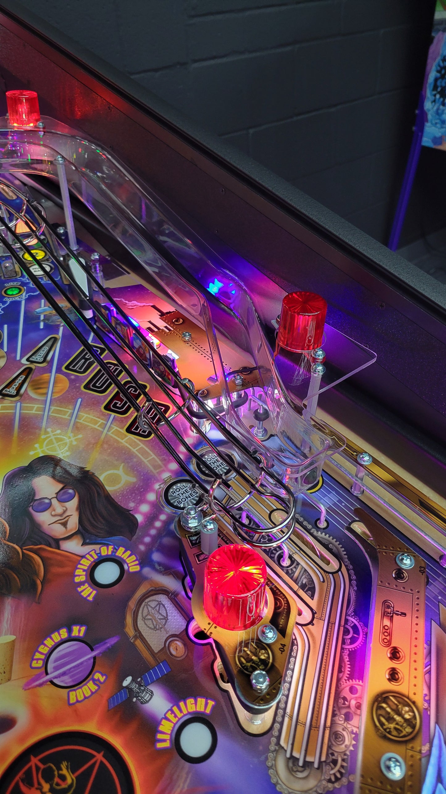Stern Rush Premium Pinball