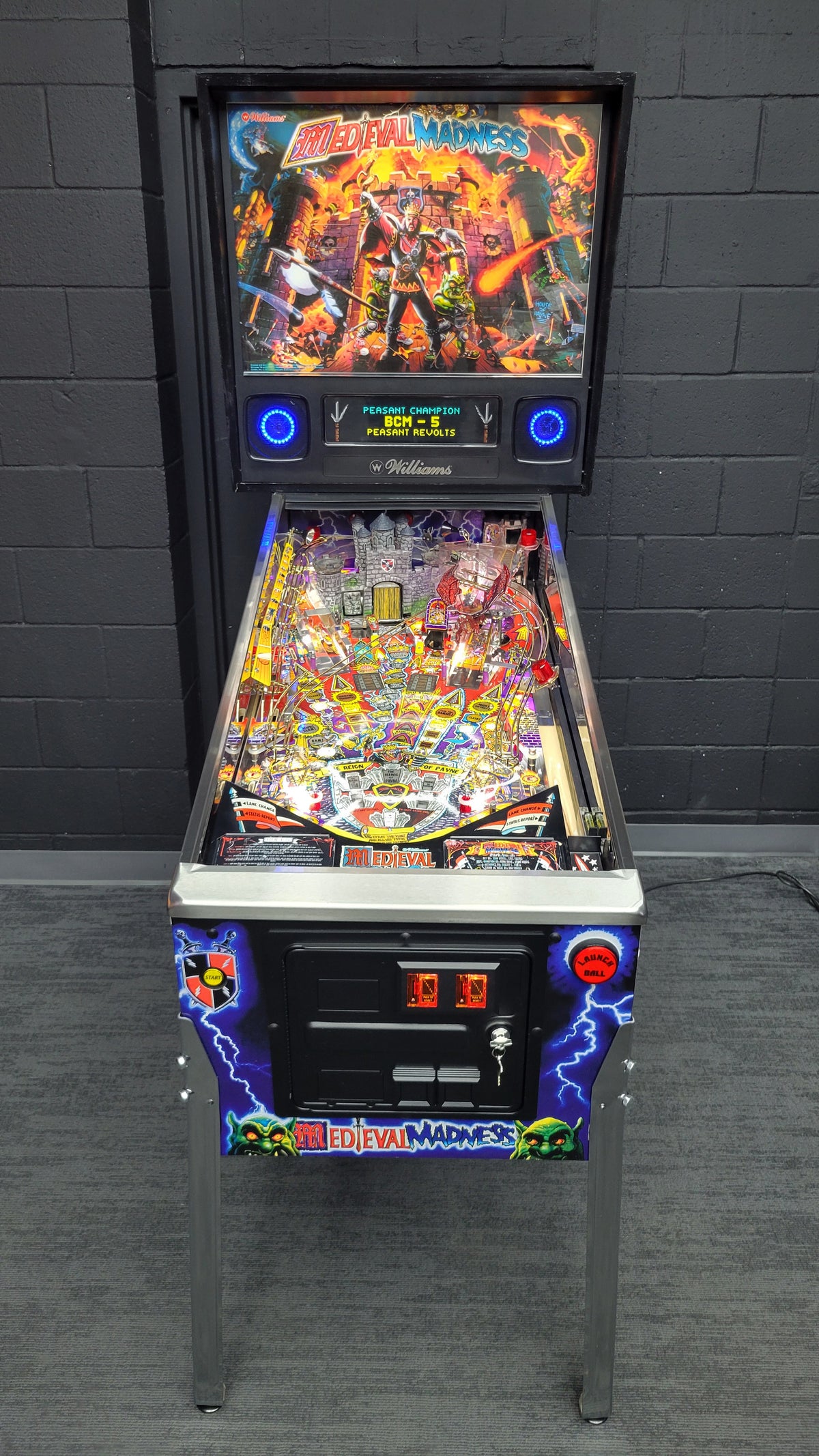 Williams Medieval Madness Pinball Original