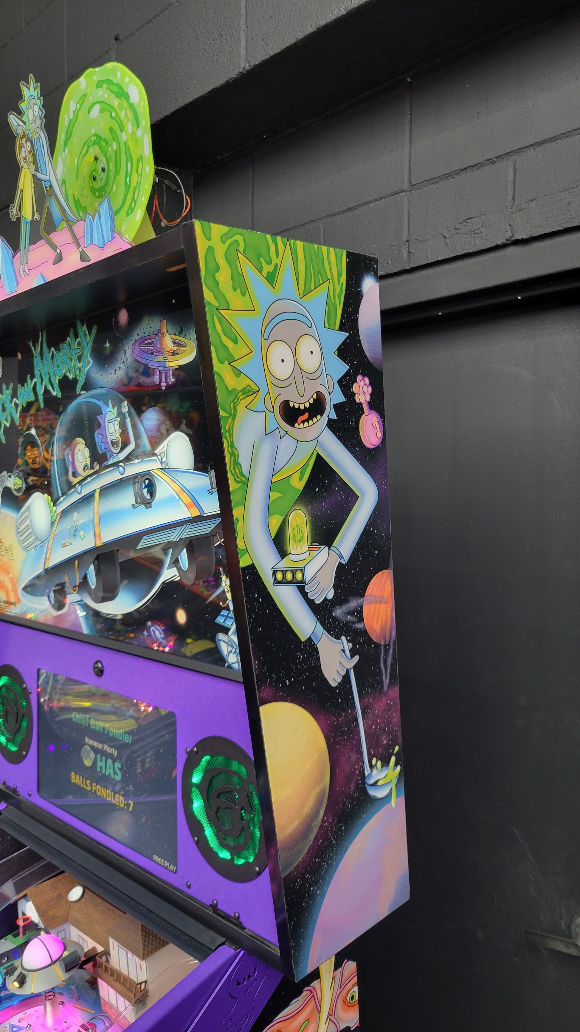 Spooky Rick And Morty Blood Sucker Edition Pinball