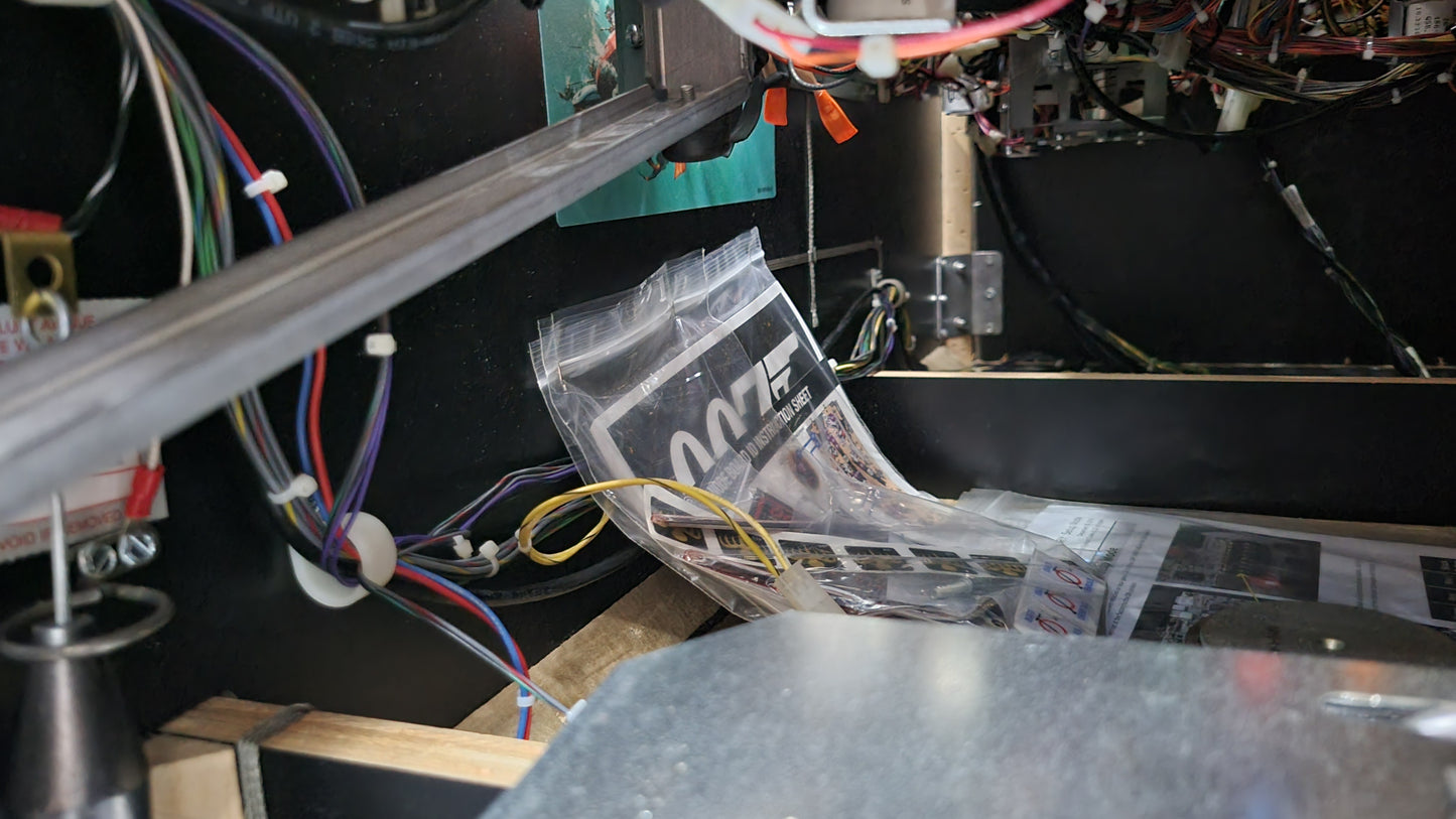 James Bond 007 Premium HUO