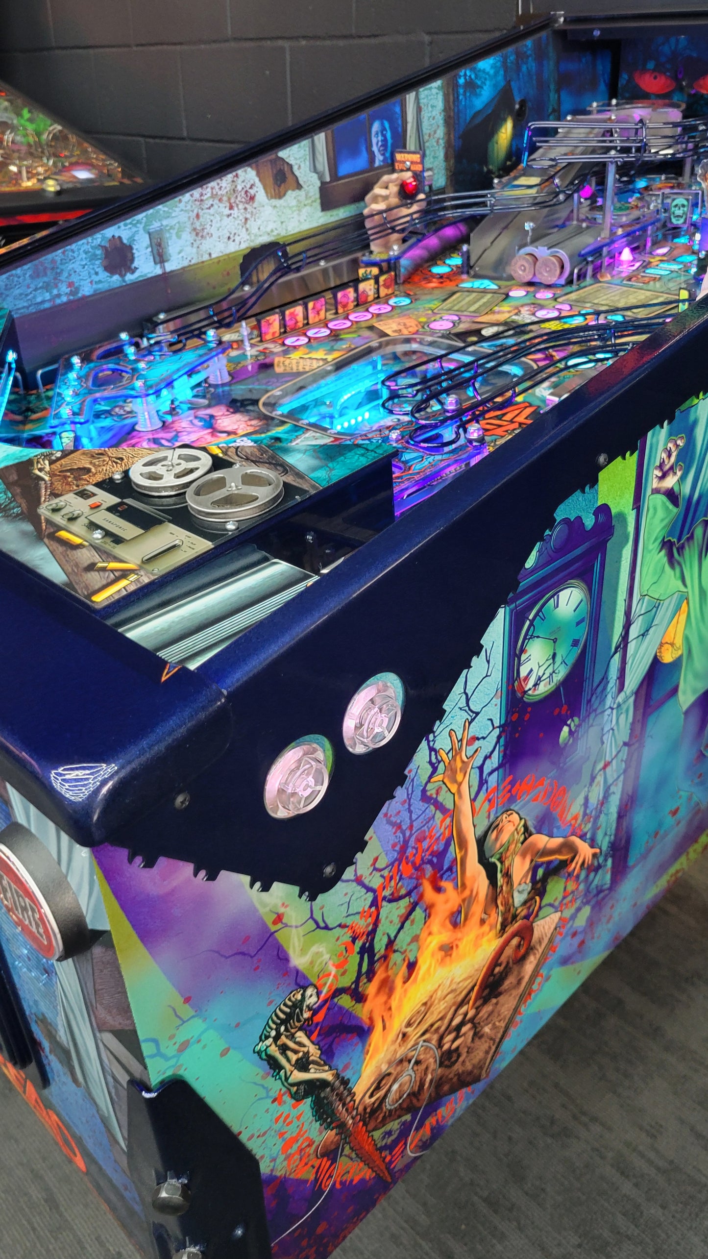 Spooky Evil Dead Pinball with Topper and Butter Cabinet