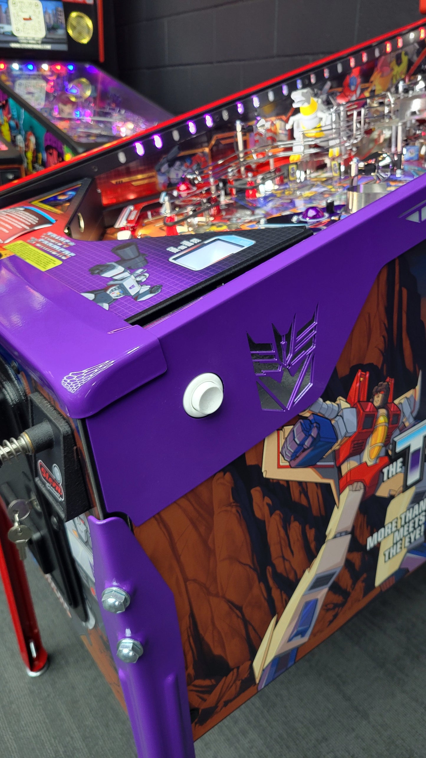 Stern Transformers More Than Meets The Eye LE Pinball Showroom Model