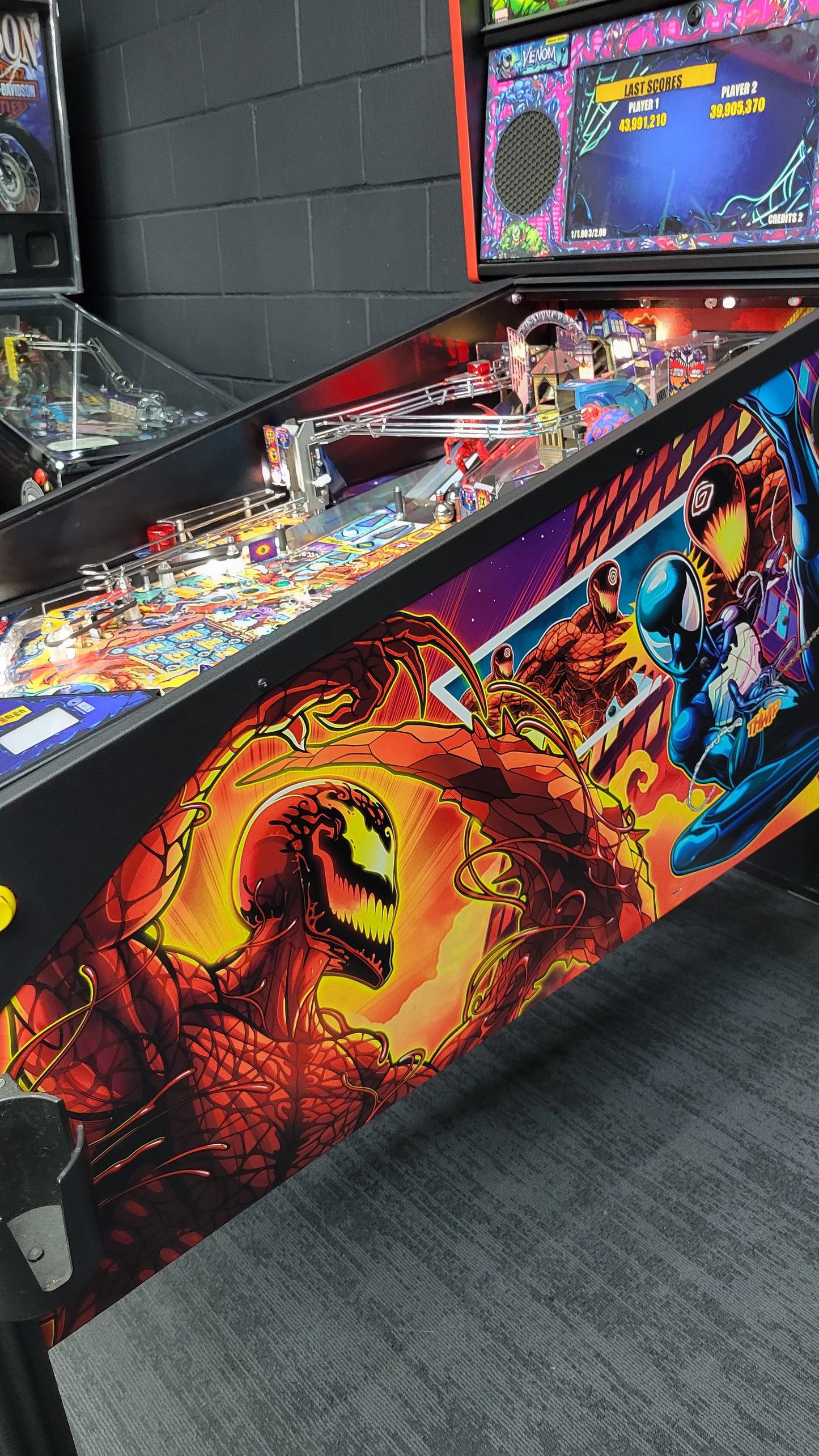 Venom Premium Pinball Machine