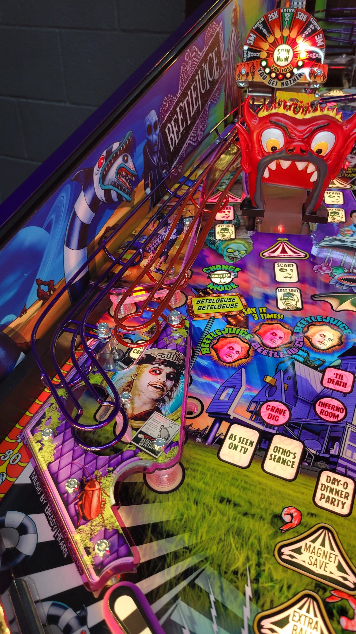Spooky Beetlejuice Pinball HUO with Snake Topper Included