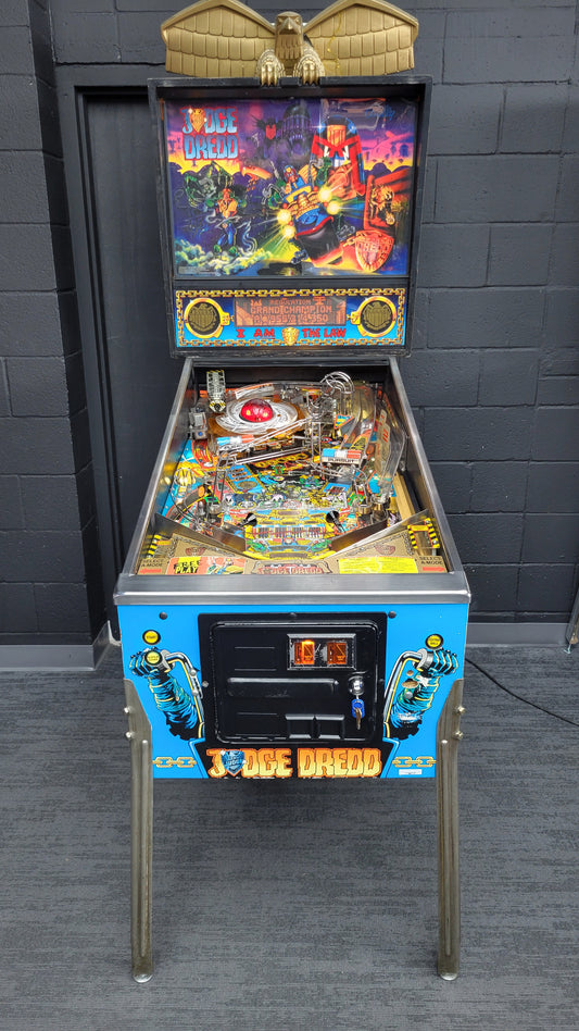Bally Judge Dredd Pinball
