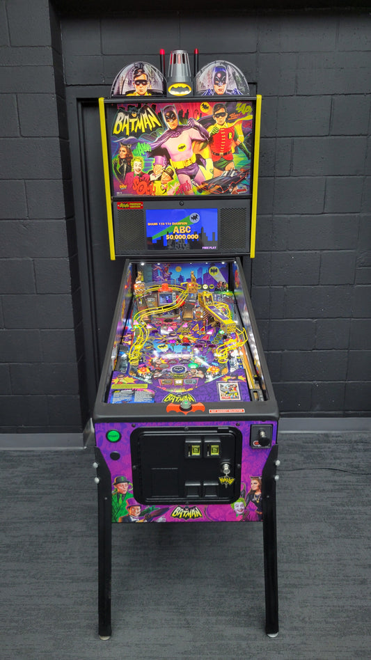 Stern Batman 66 Premium Pinball