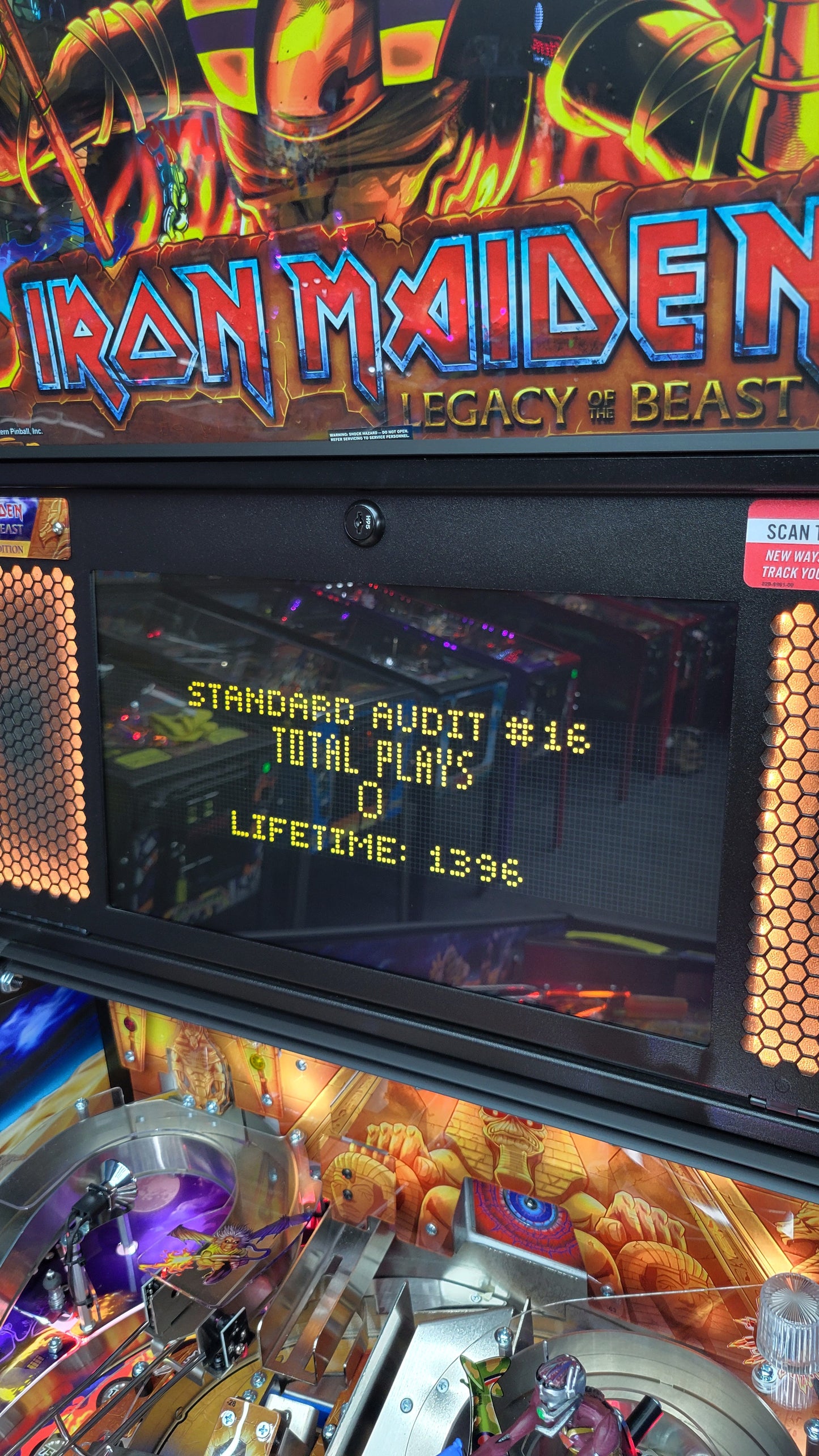 Stern Iron Maiden Premium Pinball HUO