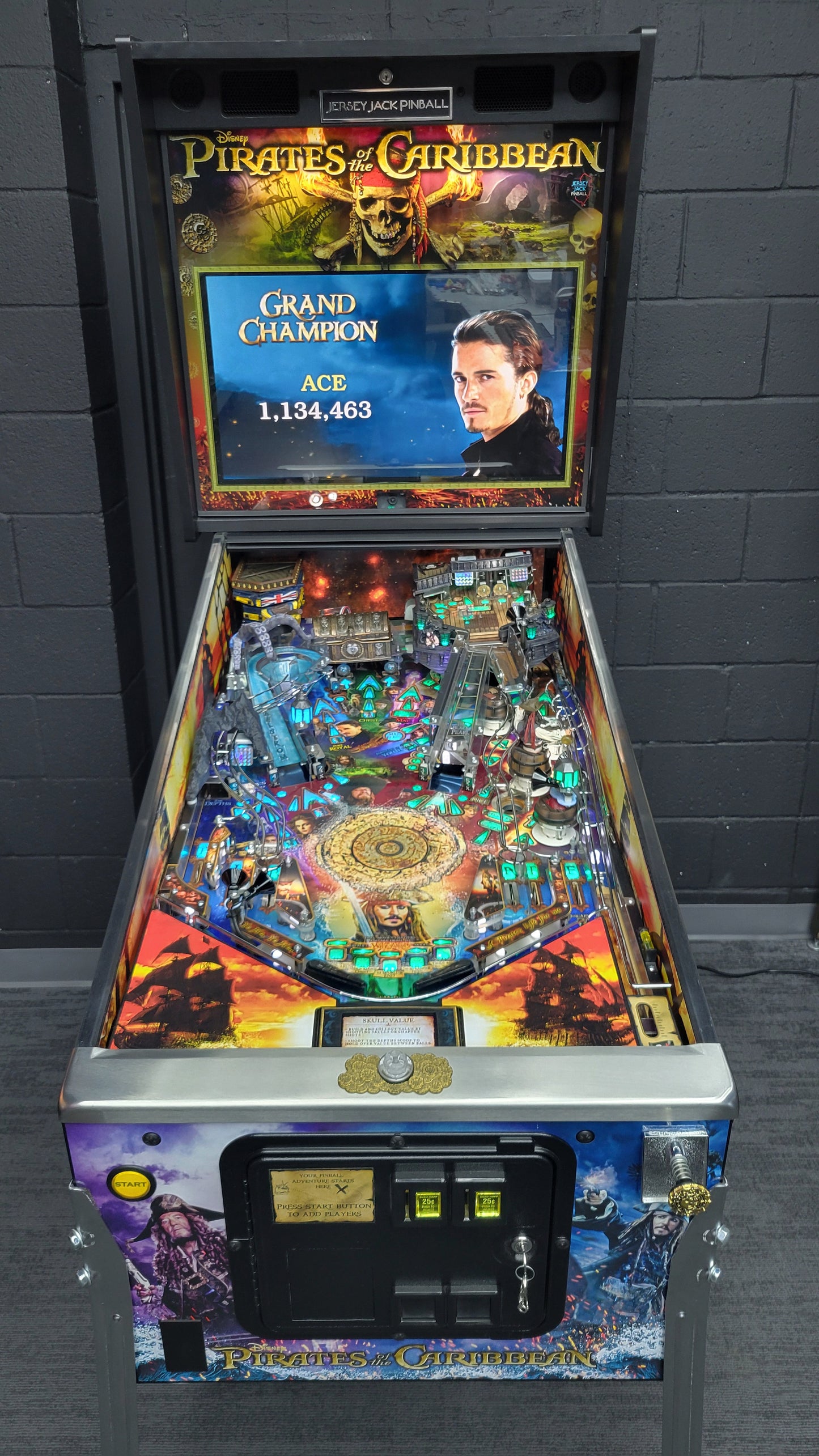 Pirates Of The Caribbean by Jersey Jack Pinball HUO