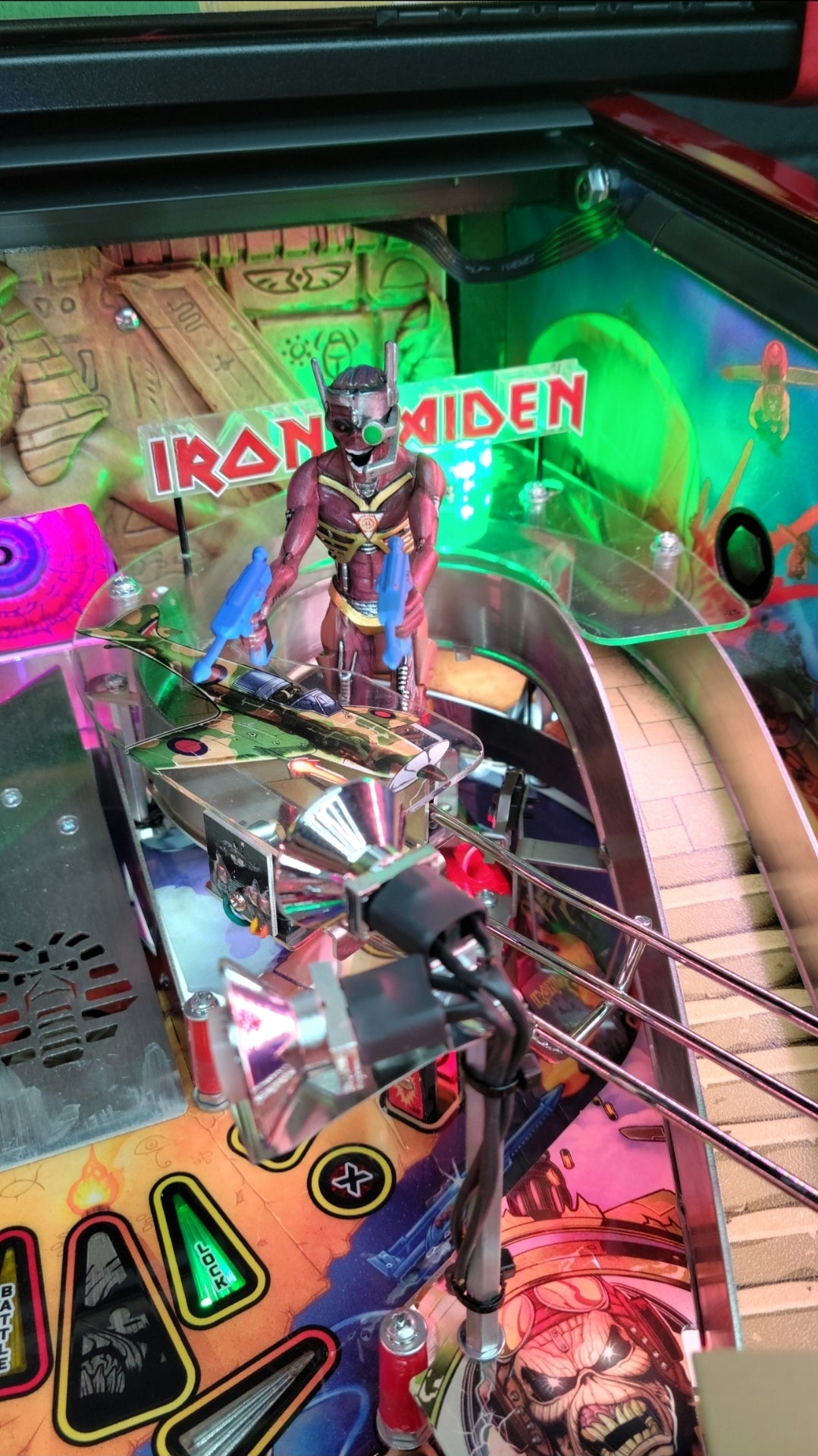 Stern Iron Maiden LE Pinball HUO