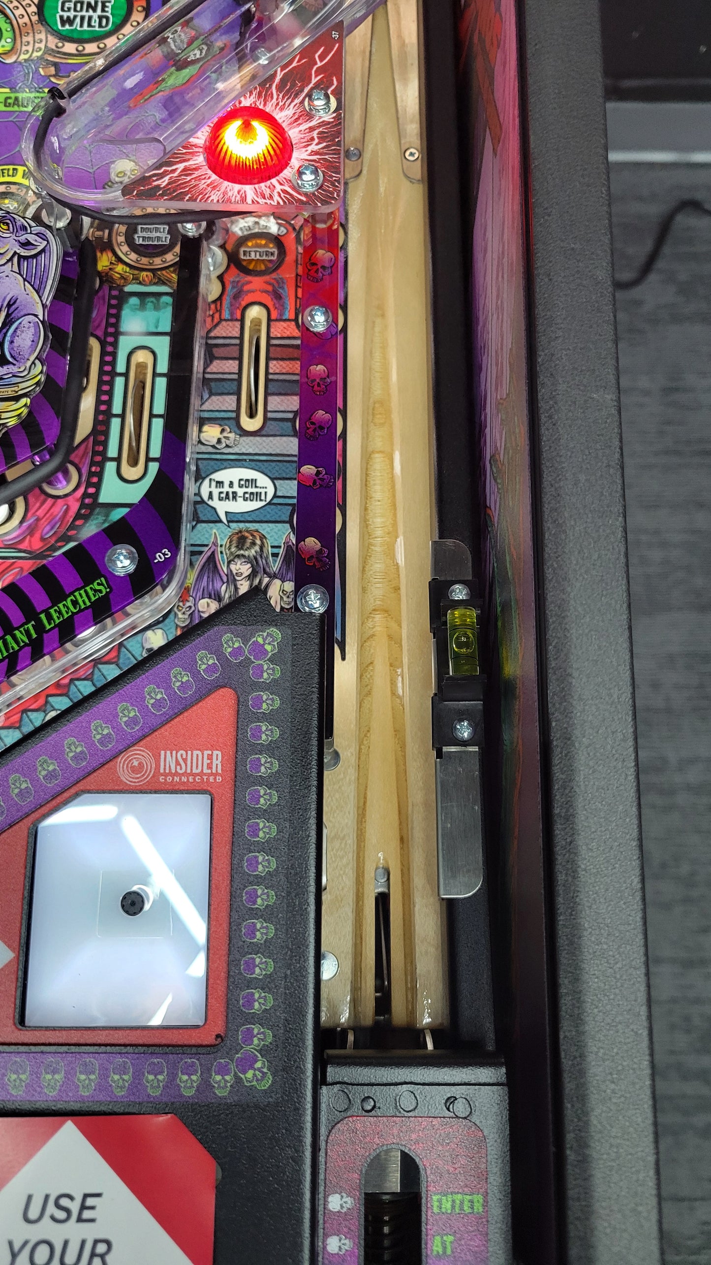 Elvira House of Horrors Premium Pinball HUO