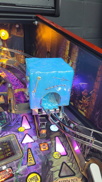 Stern Dungeon & Dragons The Tyrants Eve LE Pinball HUO