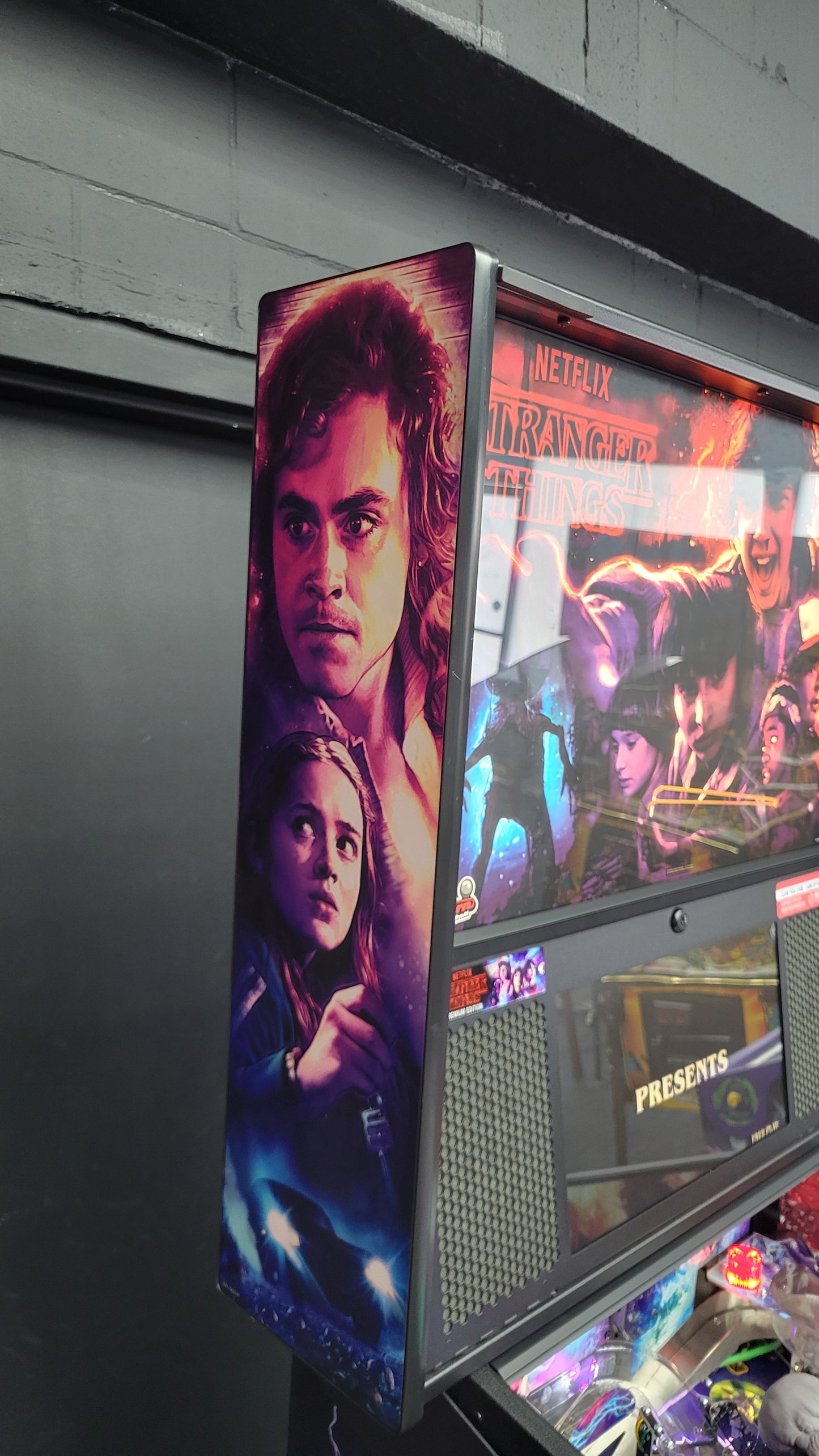 Stranger Things Premium Pinball