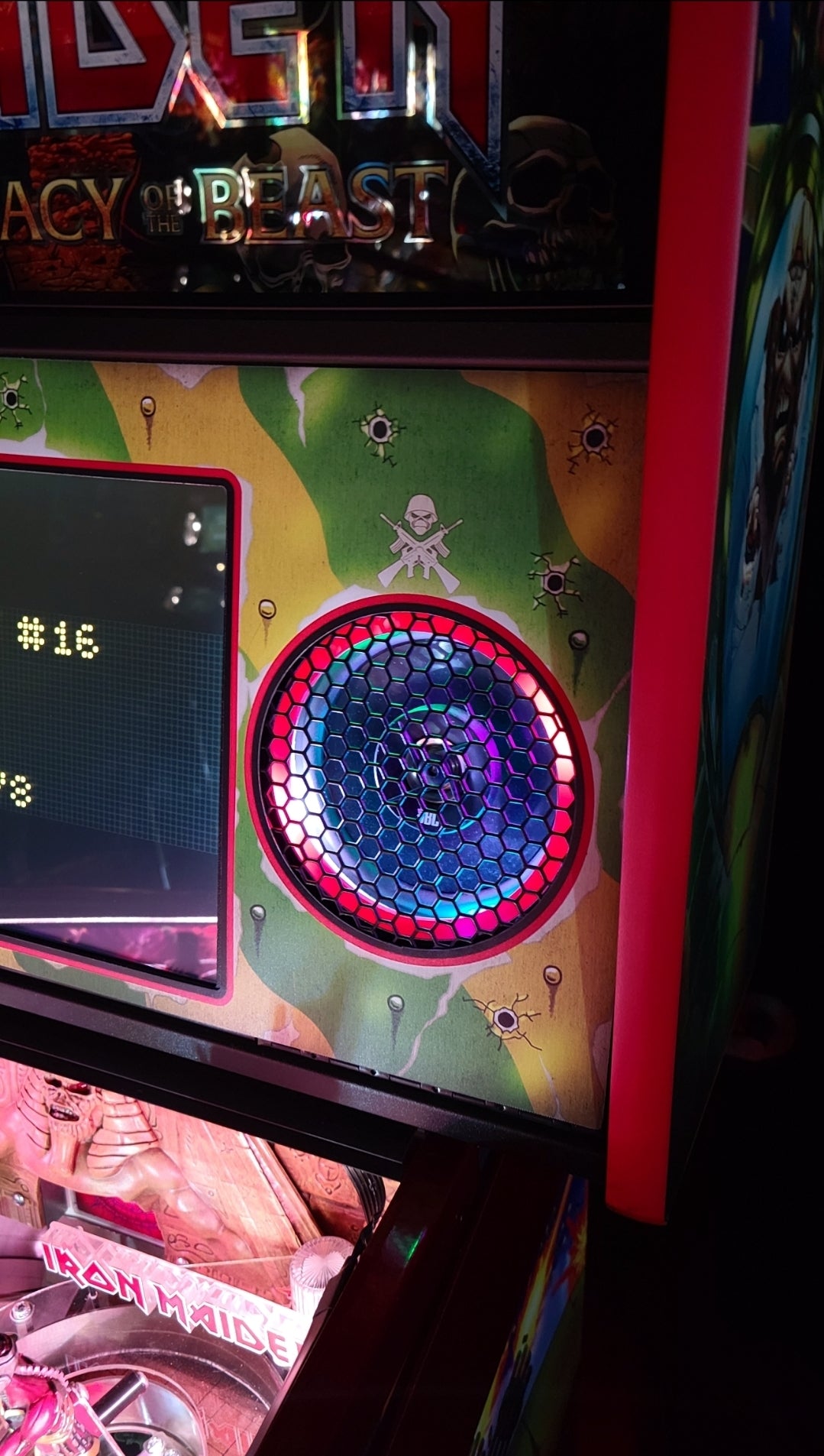 Stern Iron Maiden LE Pinball HUO