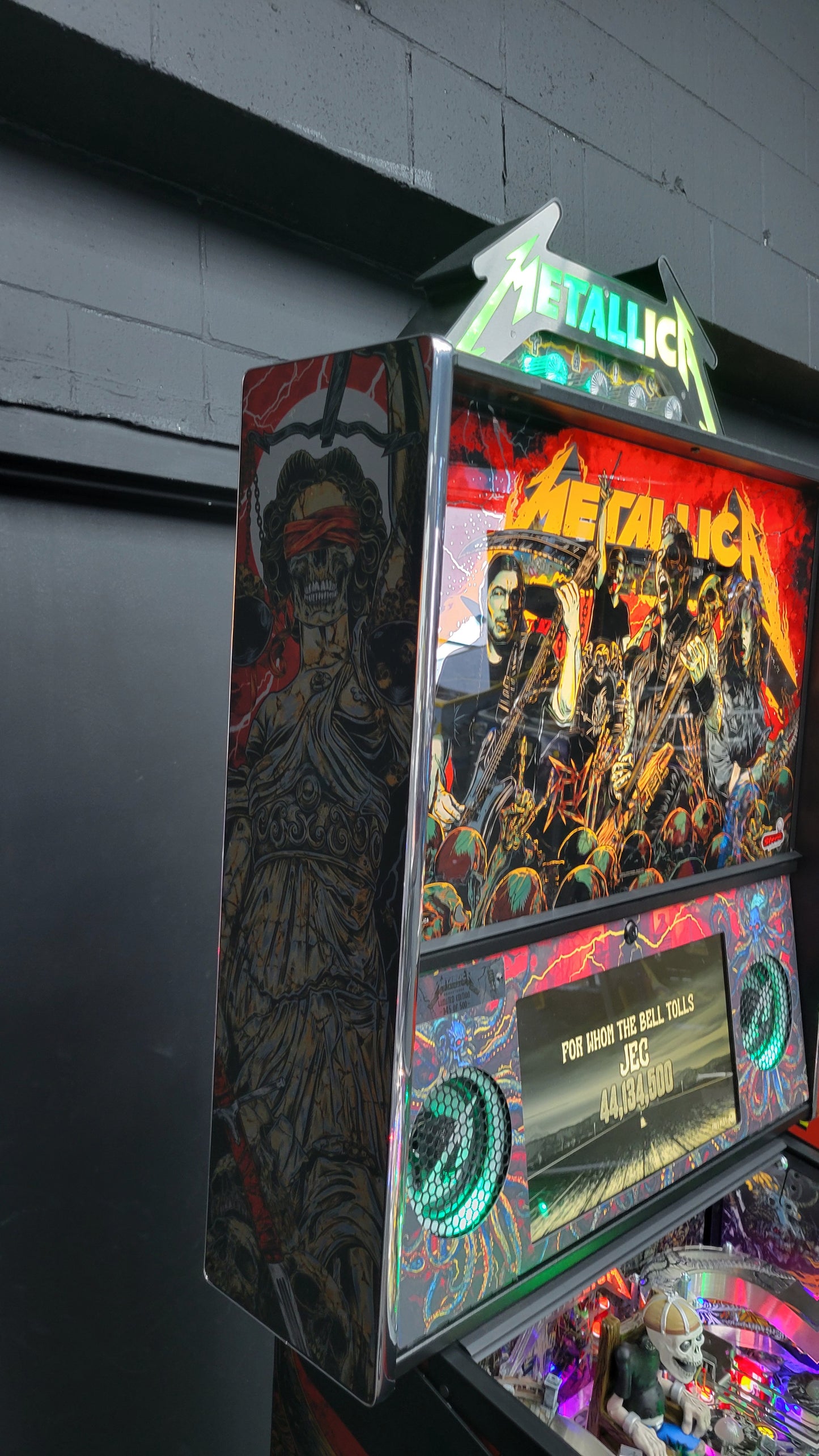 Stern Metallica Remastered LE Pinball HUO