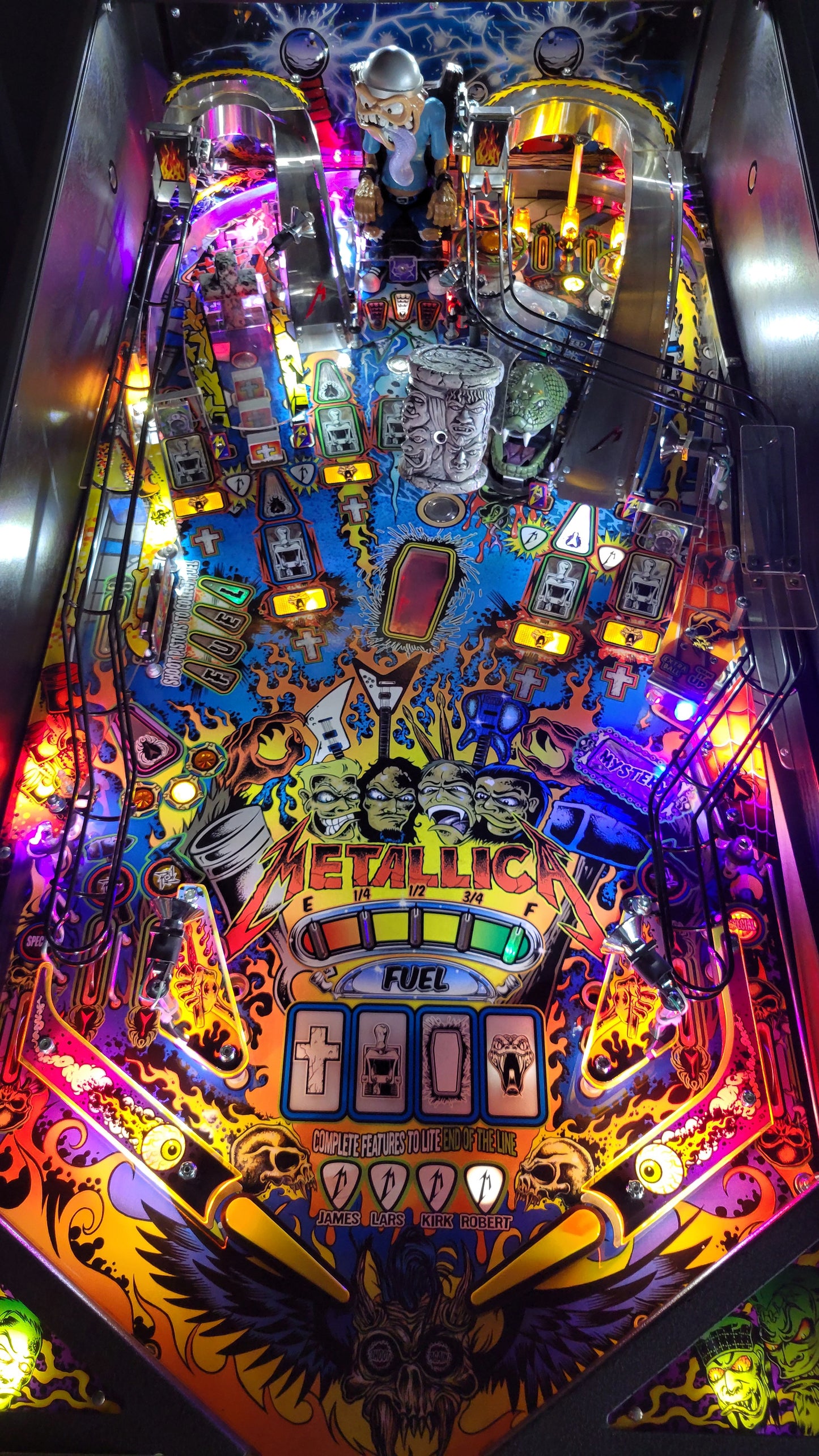 Stern Metallica Premium Vault Pinball