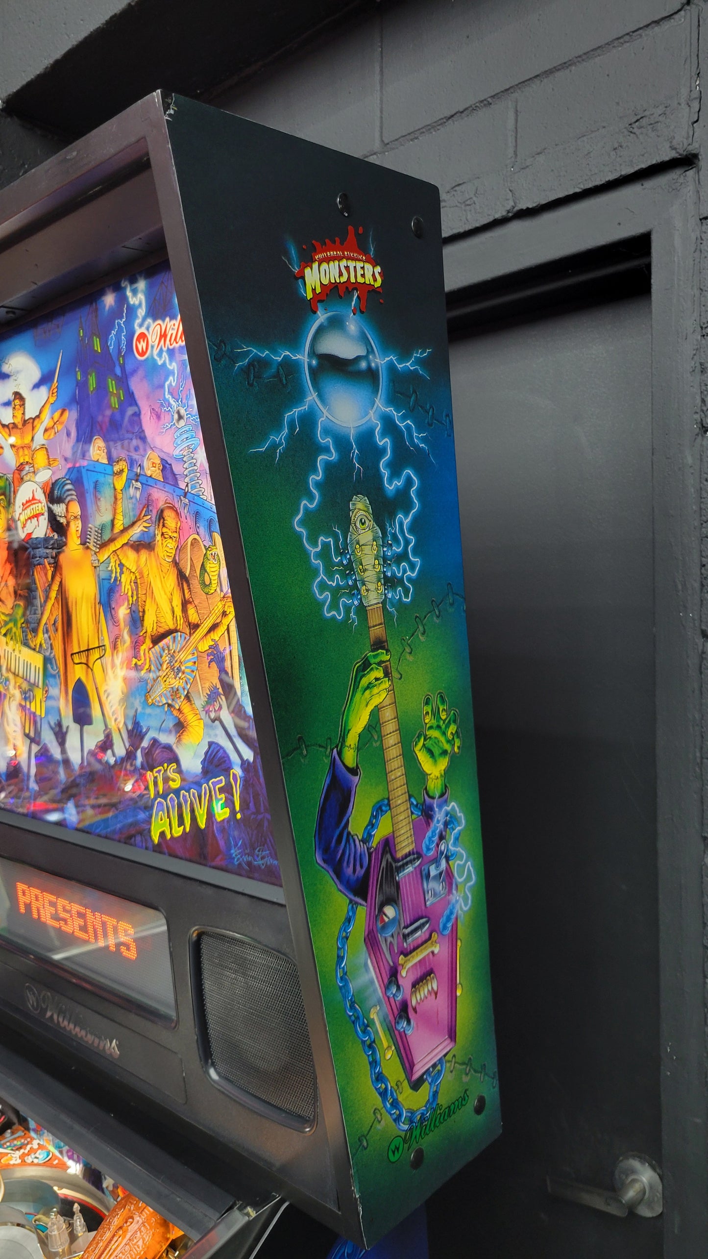 Williams Monster Bash 1998 Pinball