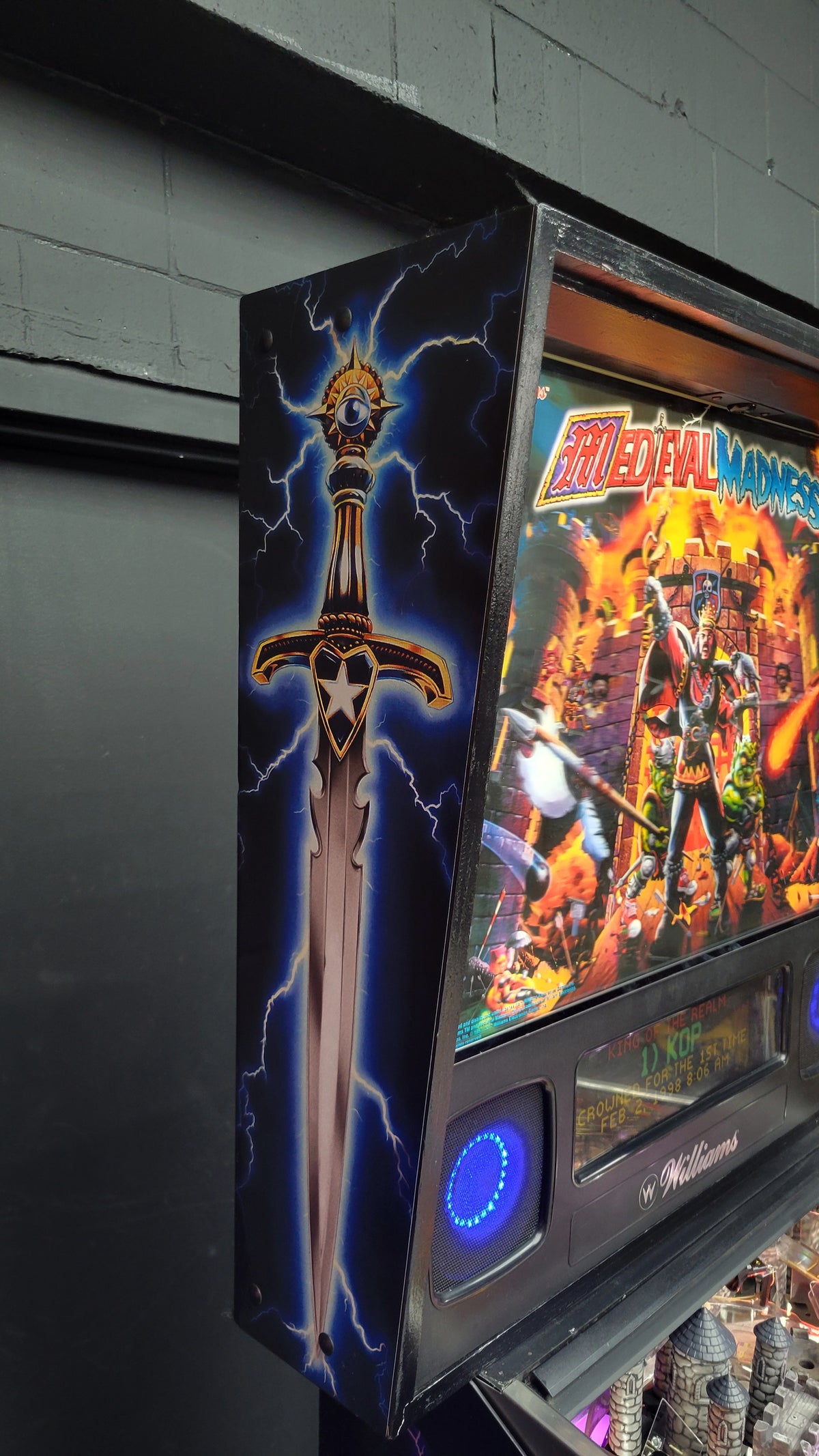 Williams Medieval Madness Pinball Original