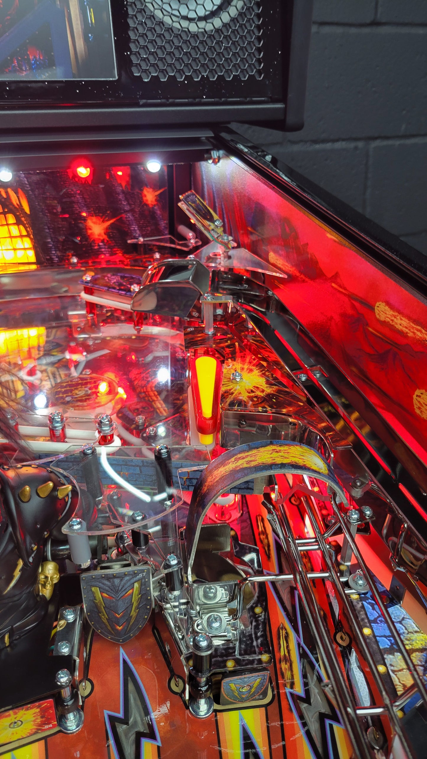 Stern Black Knight LE Pinball