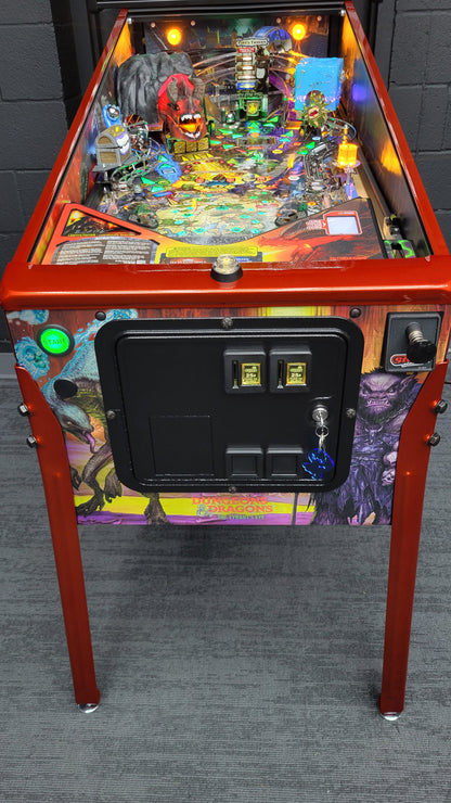 Stern Dungeon & Dragons The Tyrants Eve LE Pinball HUO