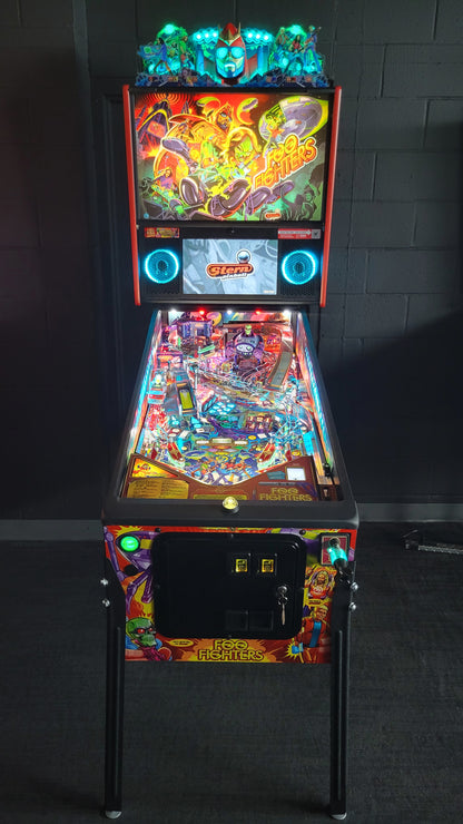 Stern Foo Fighters Premium with Topper Loaded!