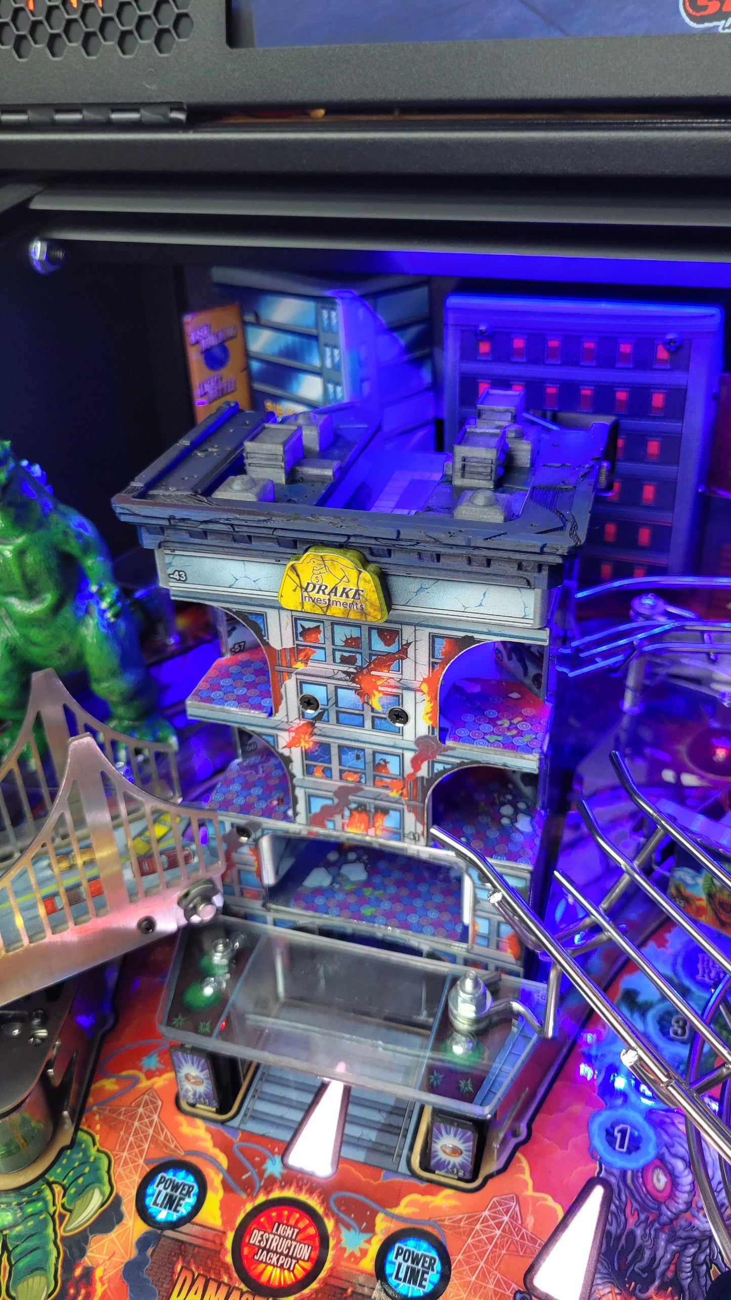 Stern Godzilla Premium Pinball