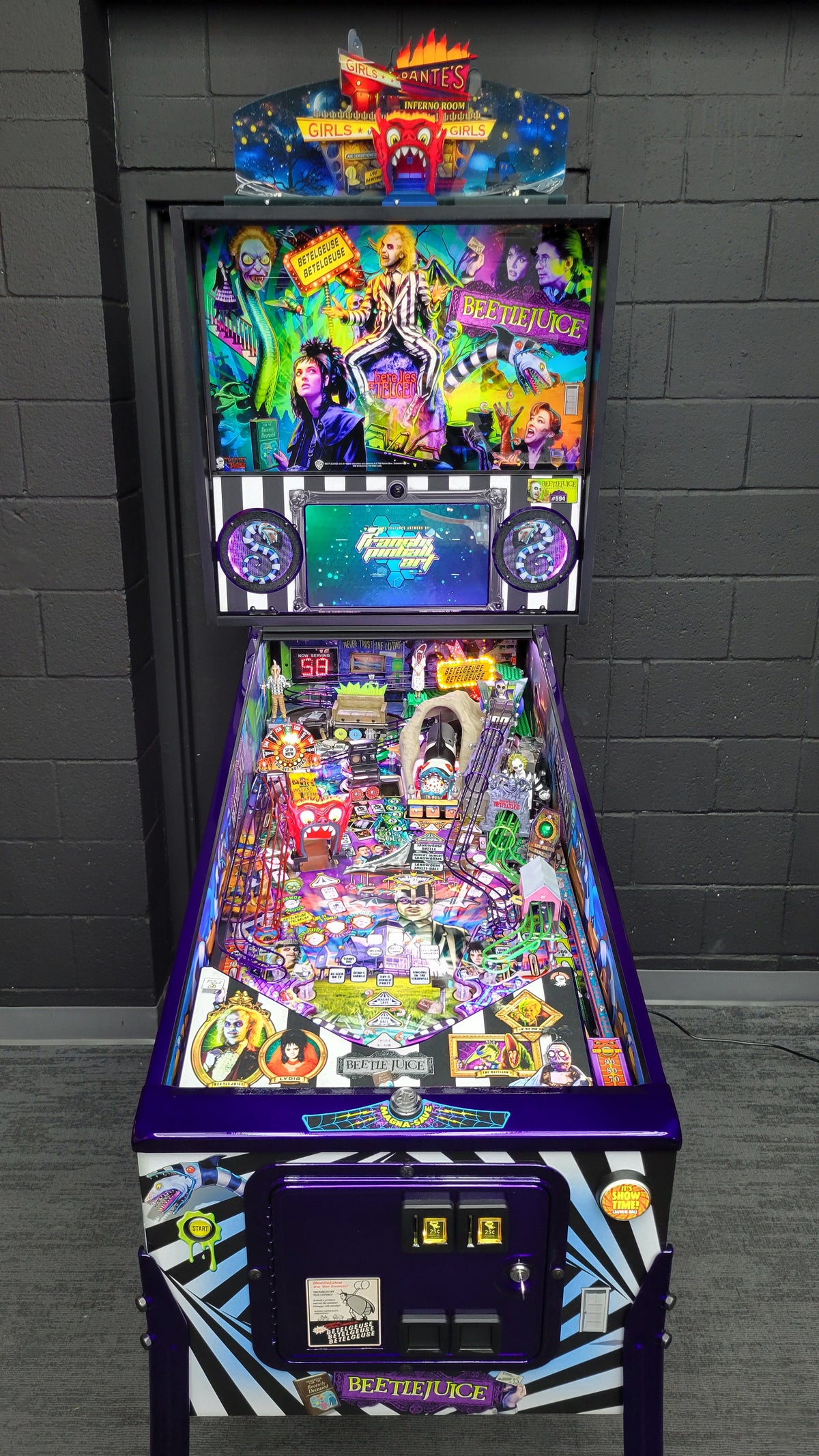 Spooky Beetlejuice Pinball HUO with Snake Topper Included