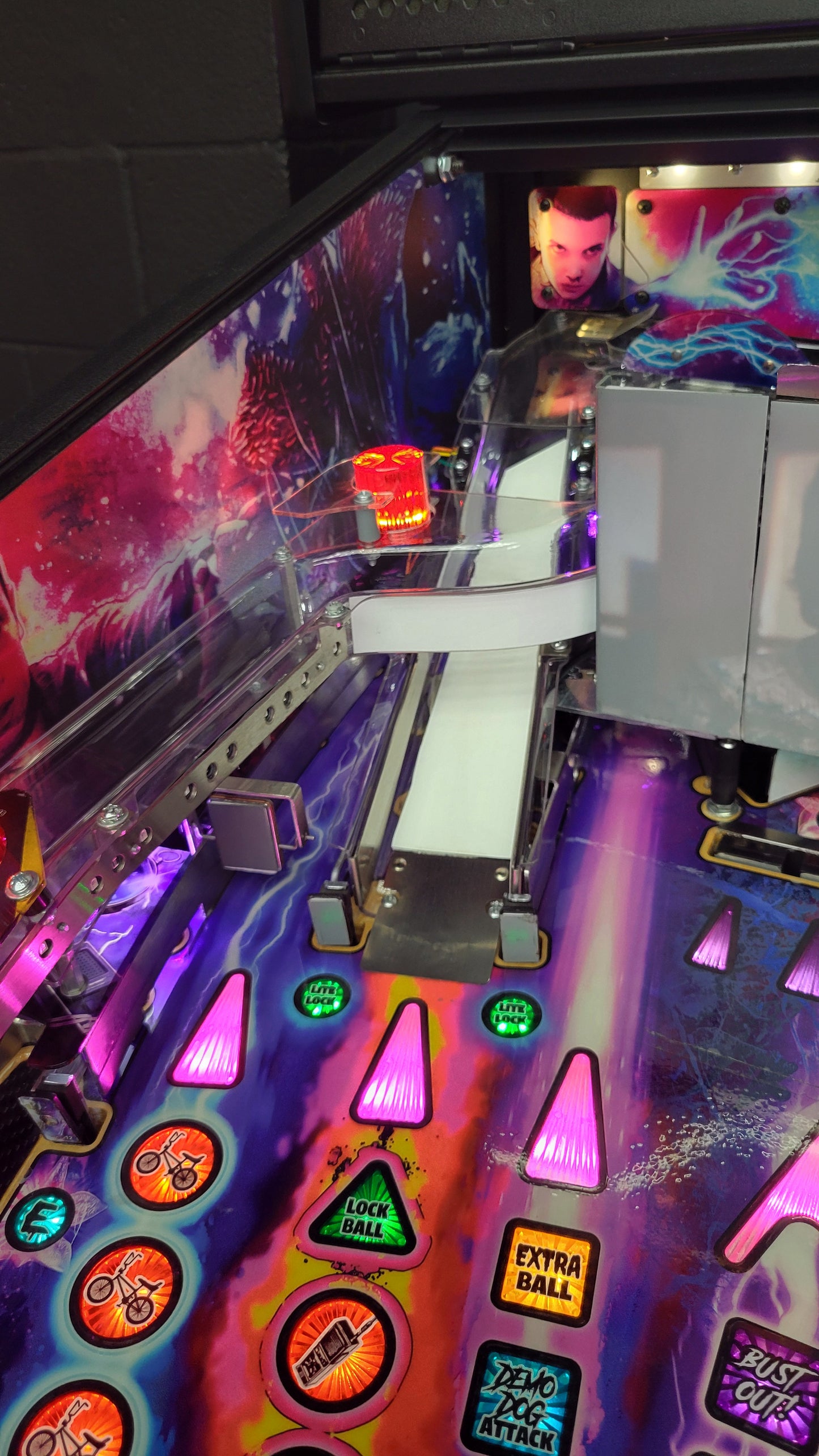 Stranger Things Premium Pinball