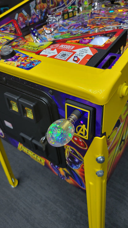 Stern The Avengers Infinity Quest Premium Pinball HUO