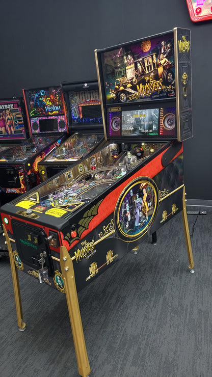 The Munsters LE by Stern
