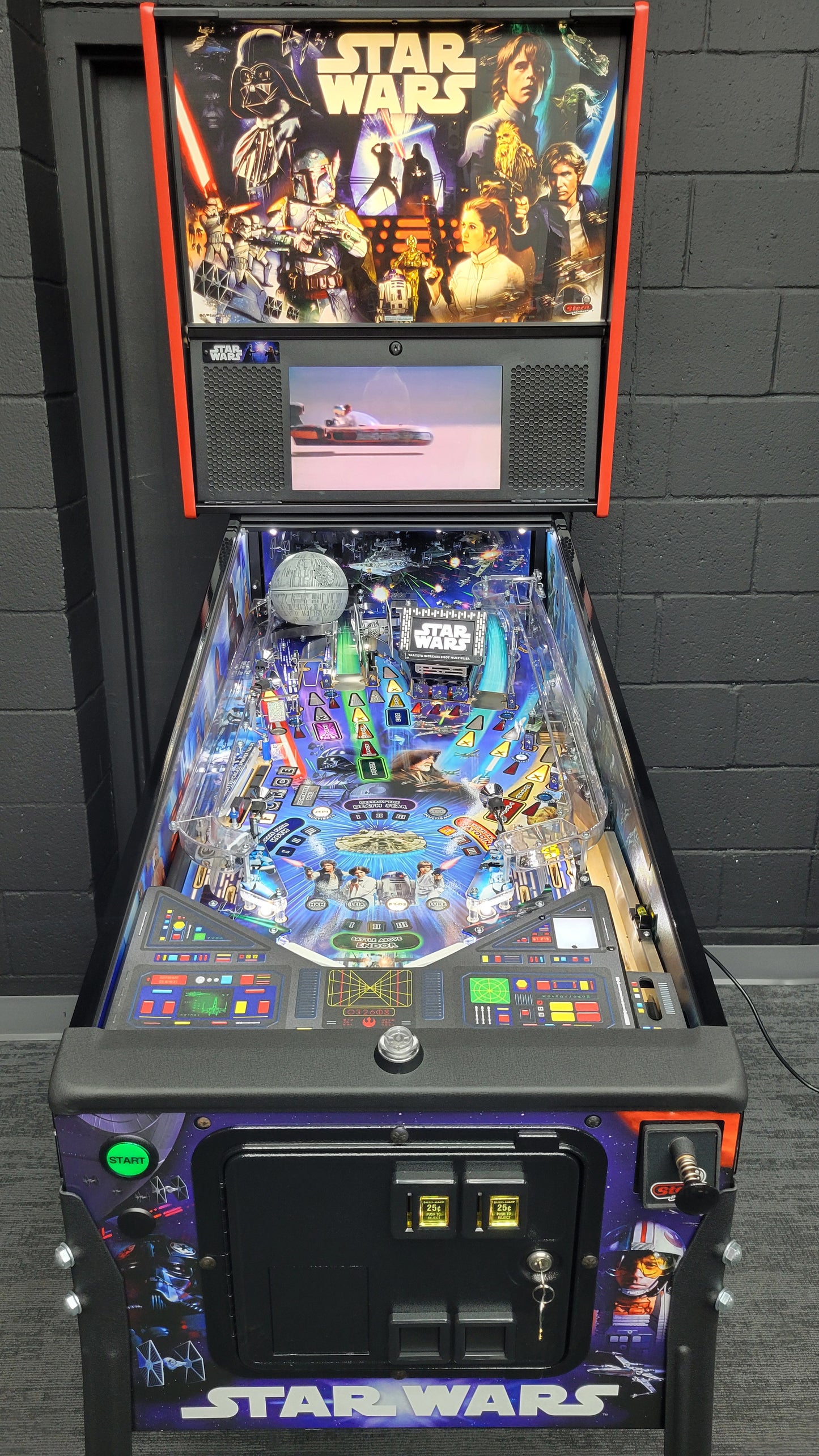 Stern Star Wars Pro HUO Pinball