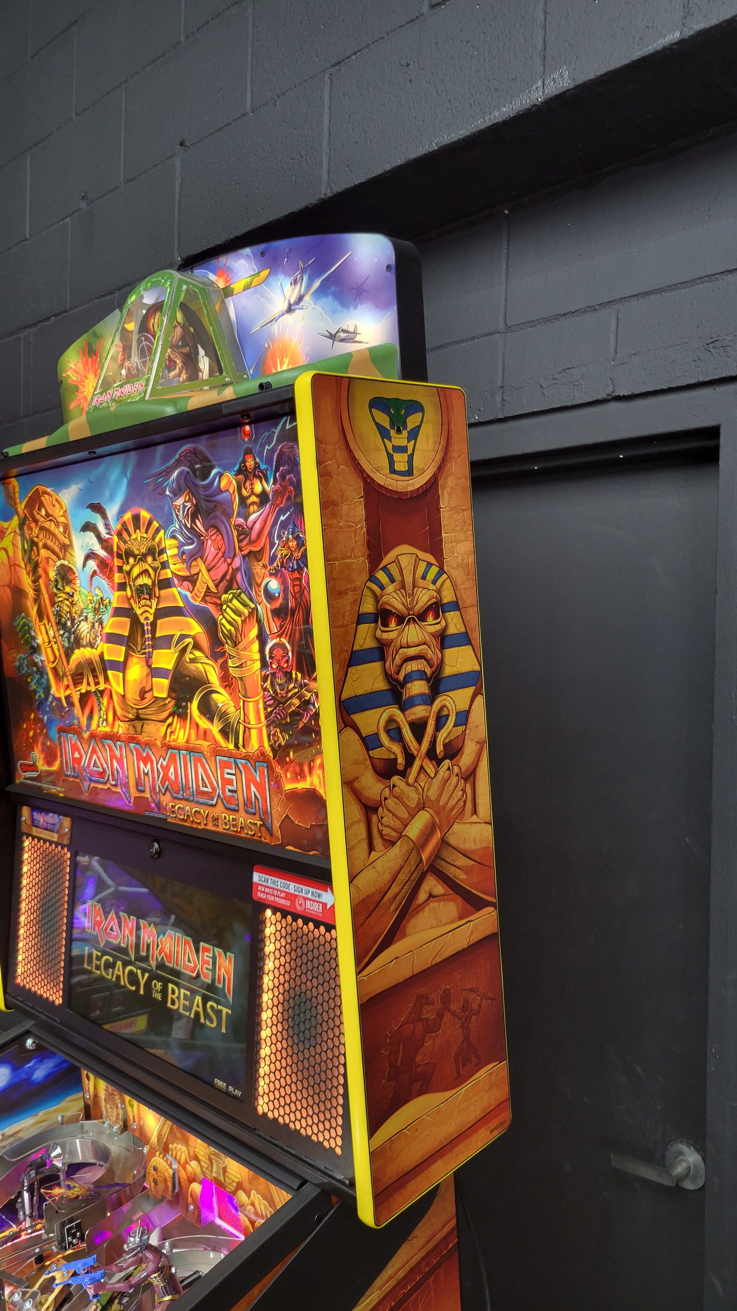 Stern Iron Maiden Premium Pinball HUO