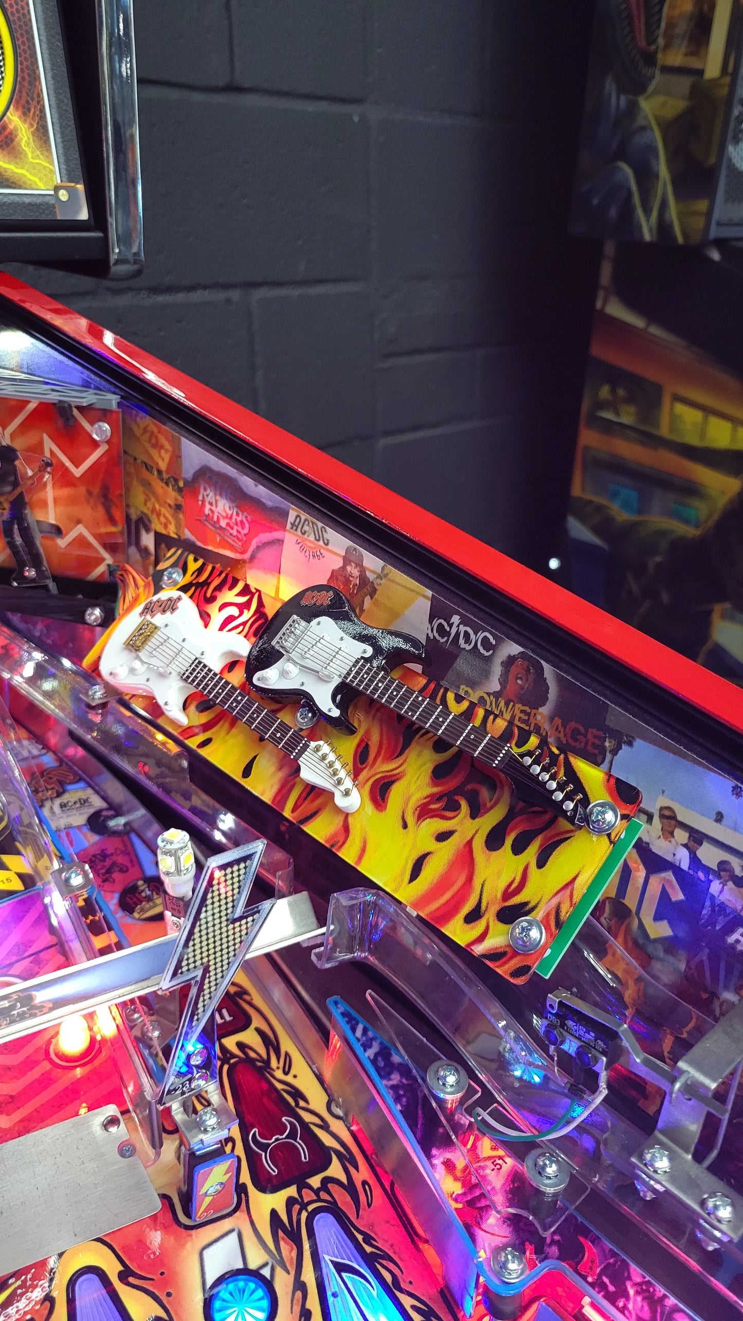 Stern AC/DC Premium Vault Edition Pinball