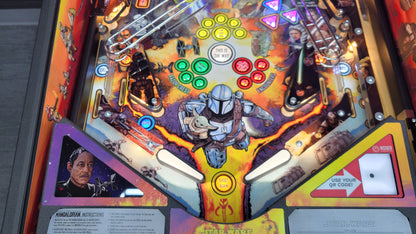 Stern Mandalorian Premium Pinball HUO