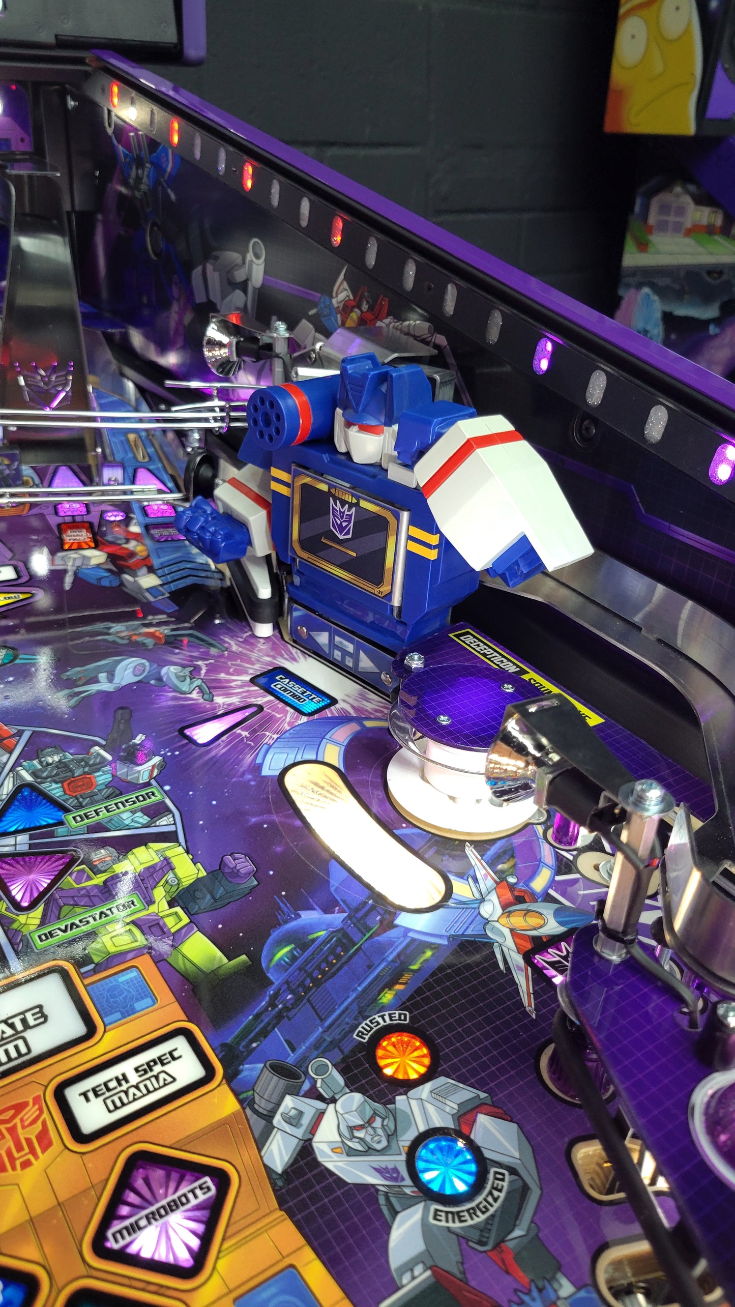 Stern Transformers More Than Meets The Eye LE Pinball Showroom Model