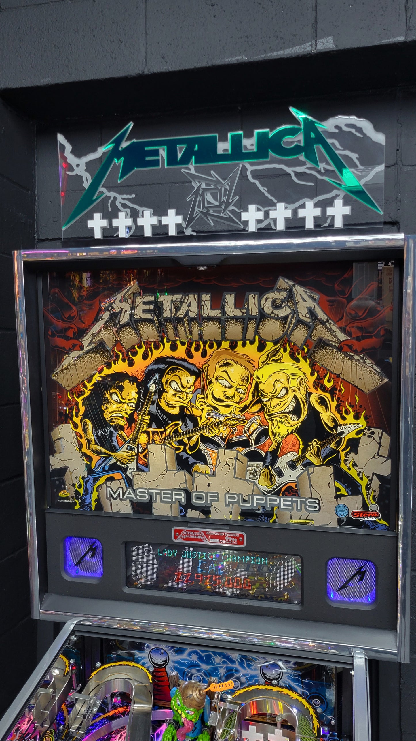 Stern Metallica LE Pinball