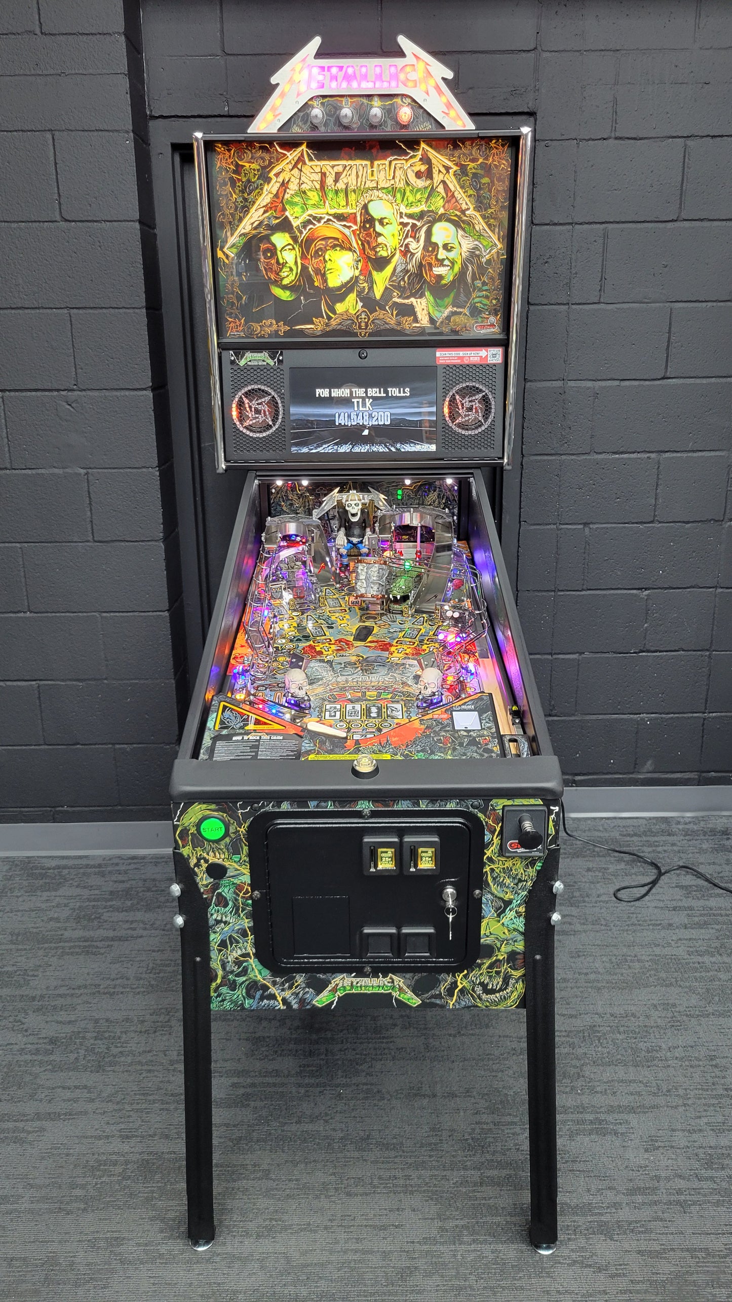 Stern Metallica Remastered Premium Pinball