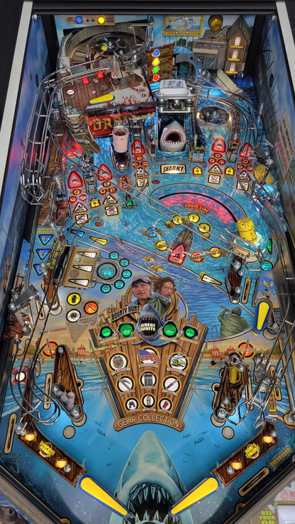 Stern Jaws LE Pinball HUO
