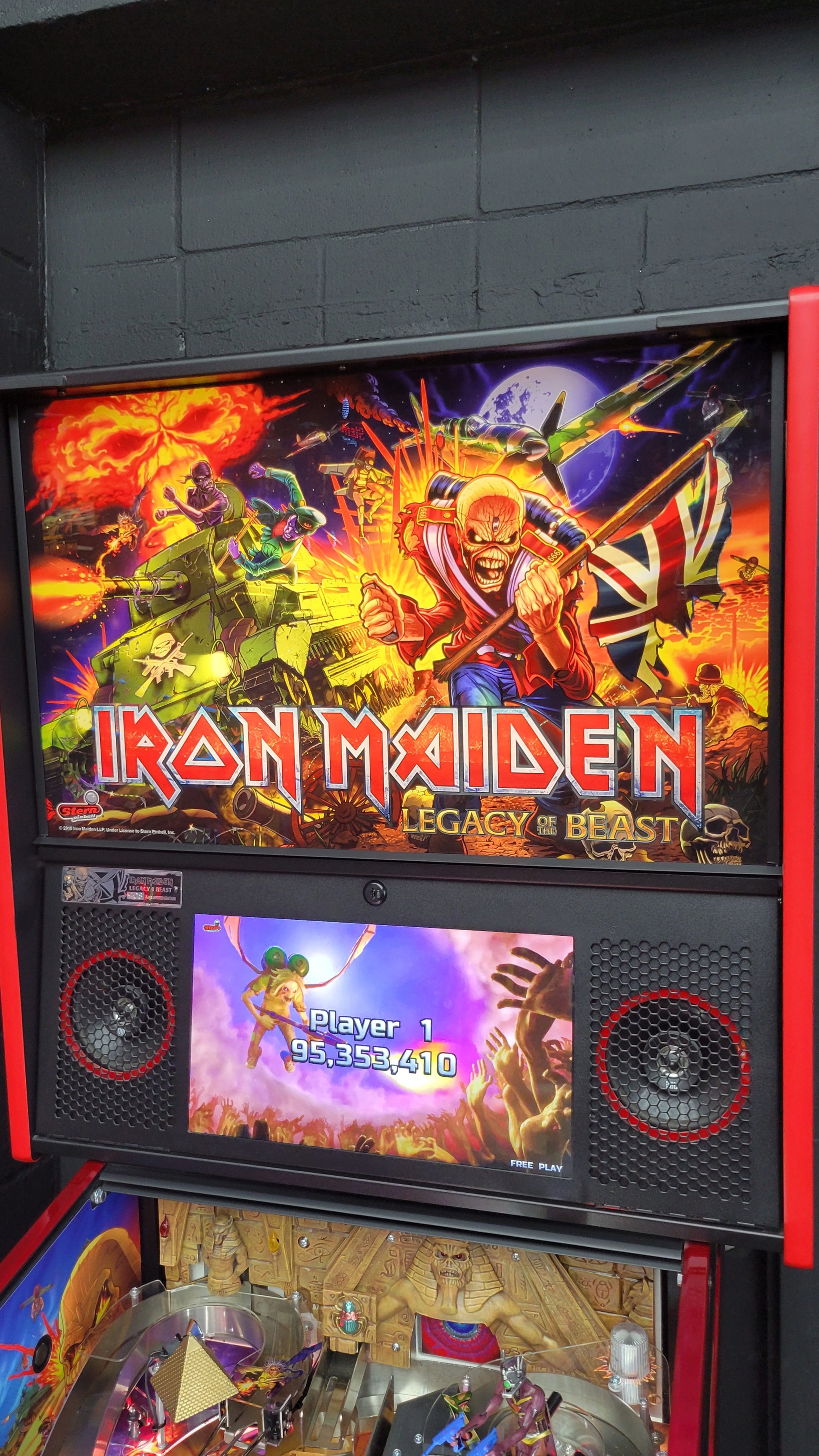 Stern Iron Maiden LE Pinball