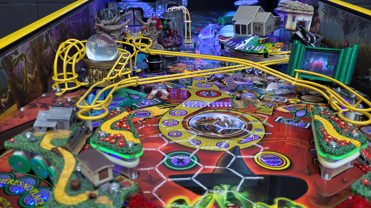 Wizard Of Oz Yellow Brick Road Edition HUO by Jersey Jack Pinball