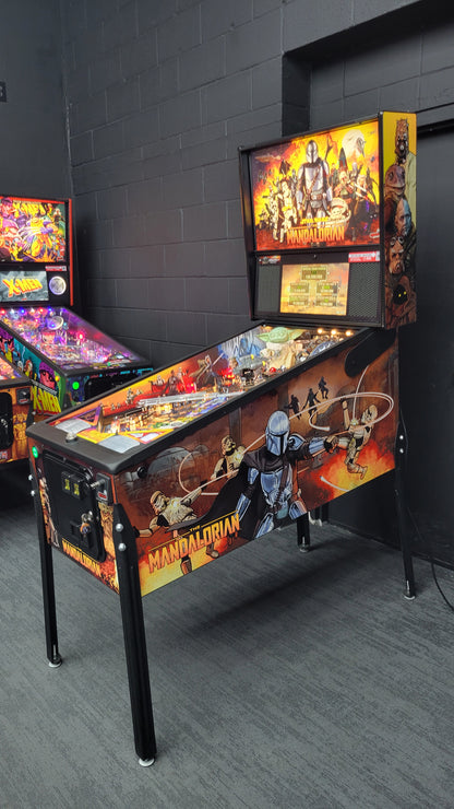 Stern Mandalorian Premium Pinball HUO