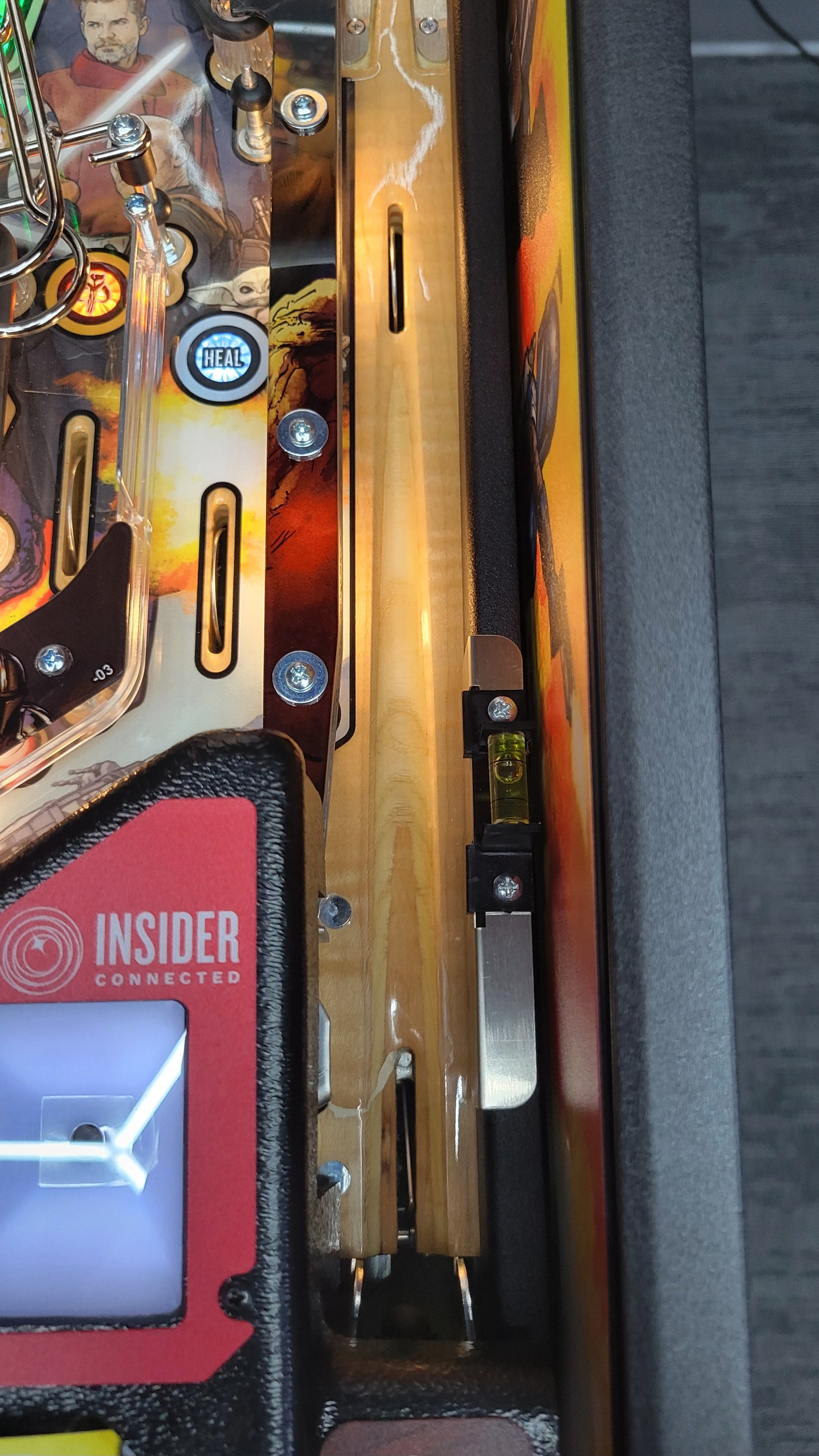 Stern Mandalorian Pro Pinball with Topper