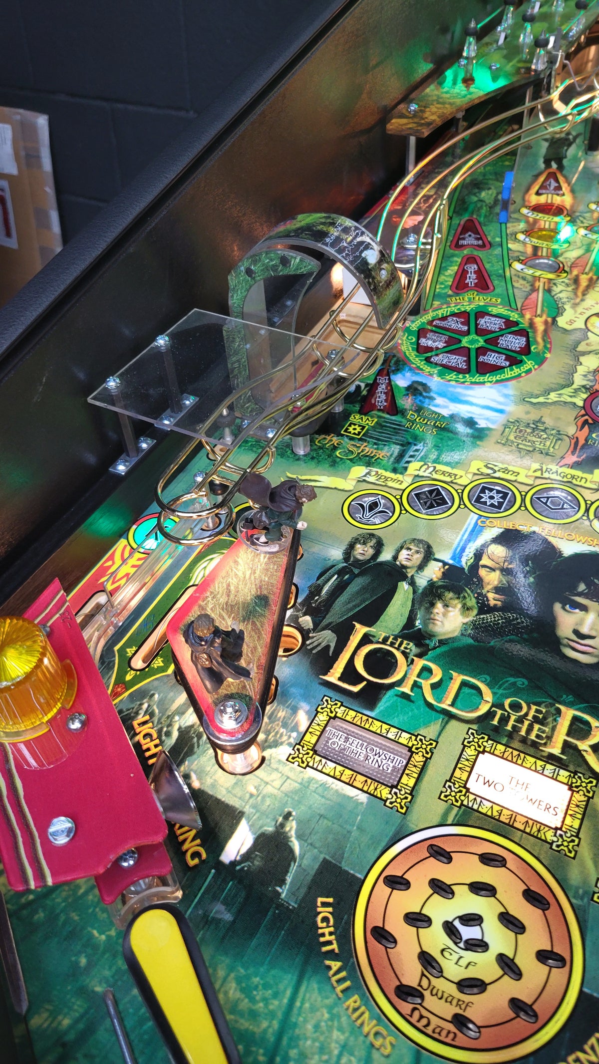 Stern Lord Of The Rings Pinball HUO