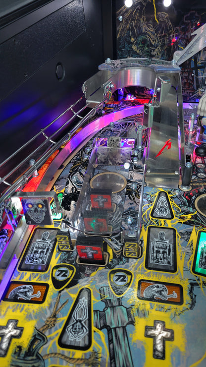 Stern Metallica Remastered Premium Pinball