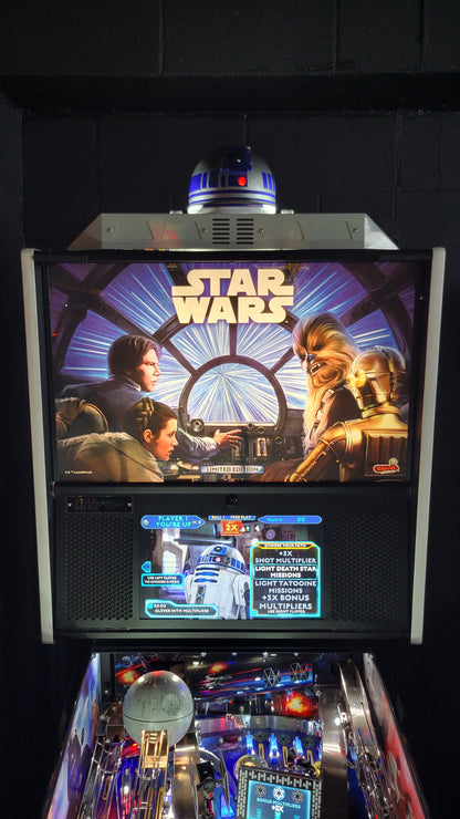 Star Wars LE Pinball with Official R2D2 Stern Topper