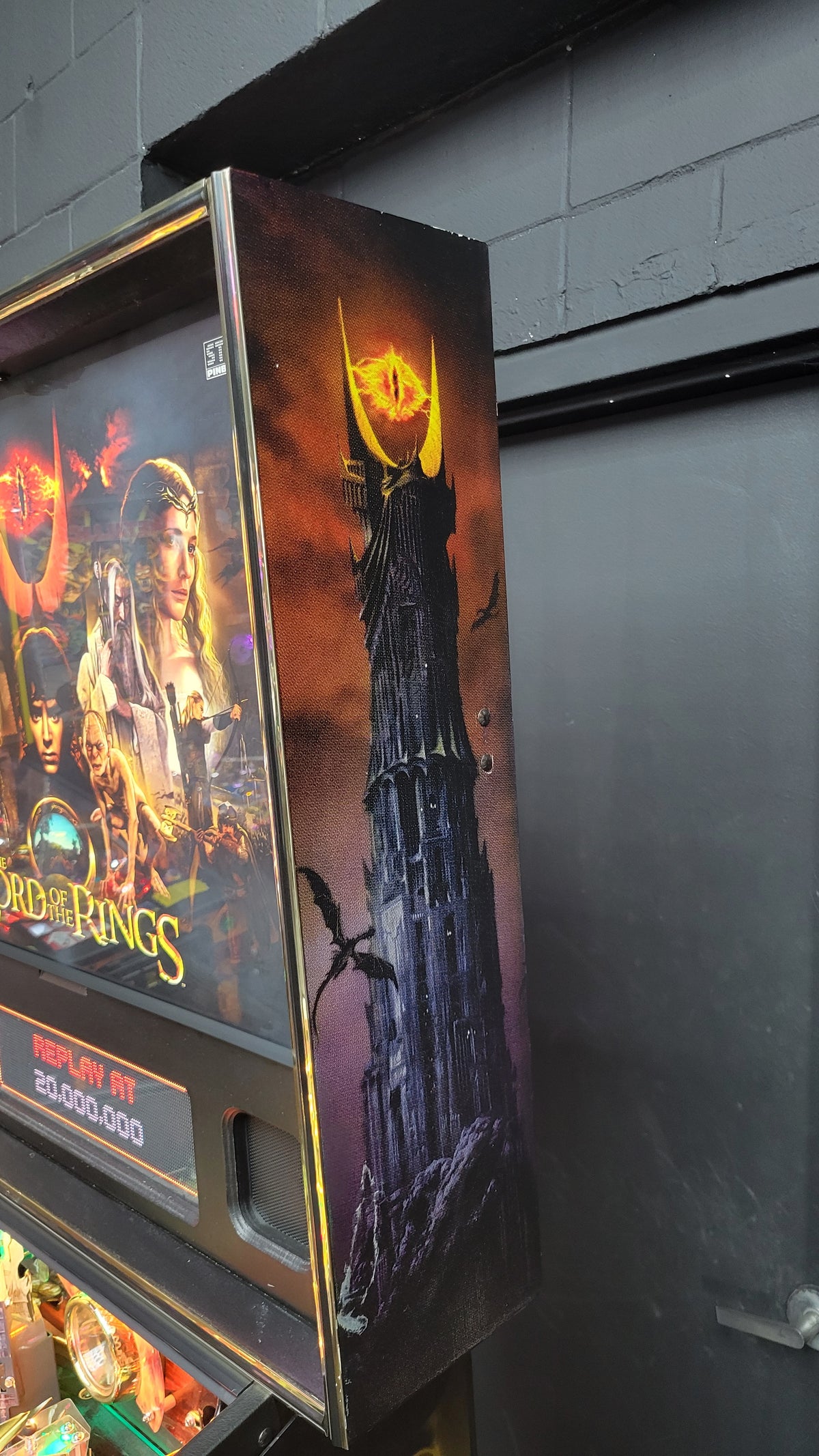 Stern Lord Of The Rings Pinball HUO