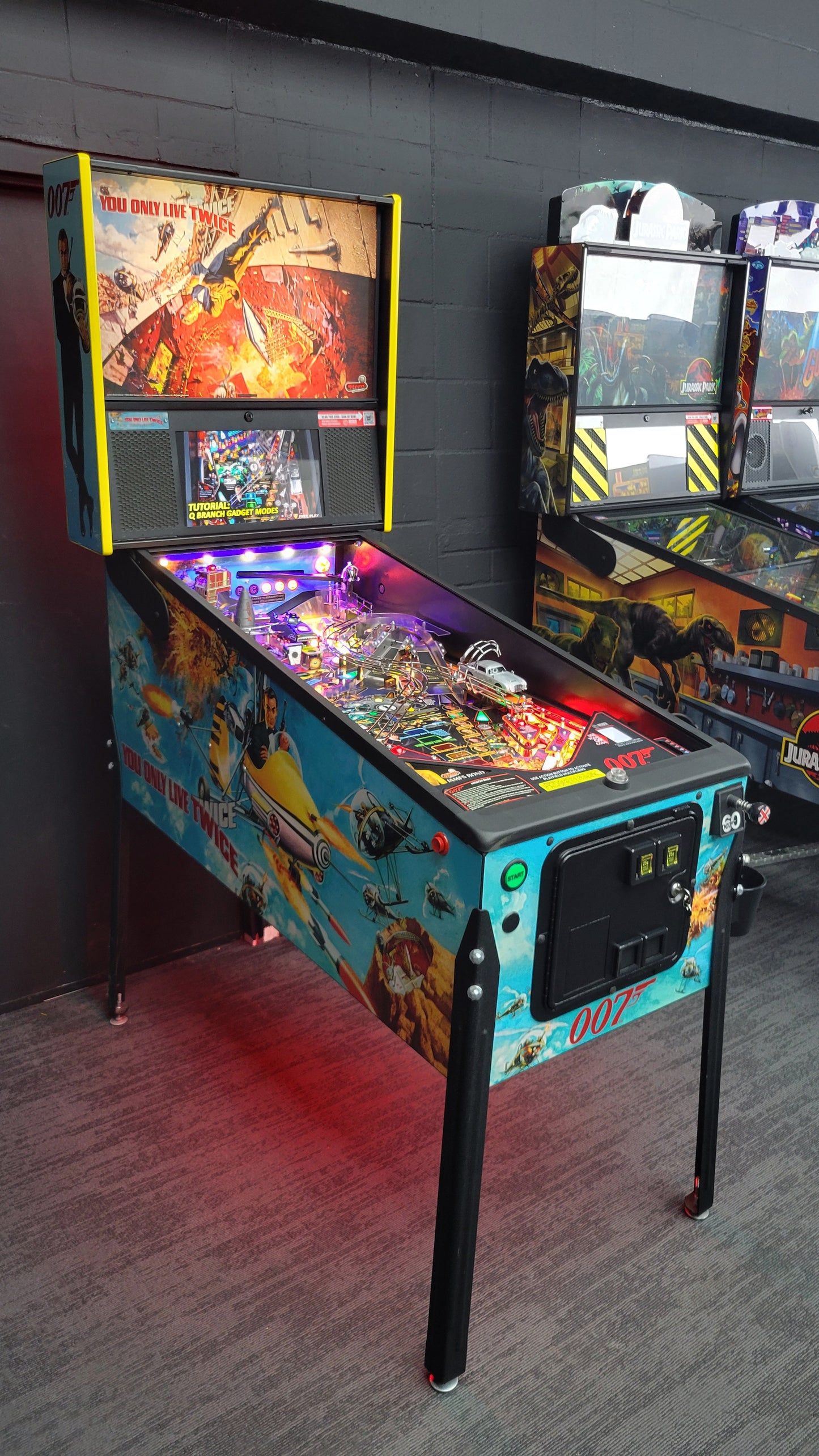 James Bond 007 Premium Pinball