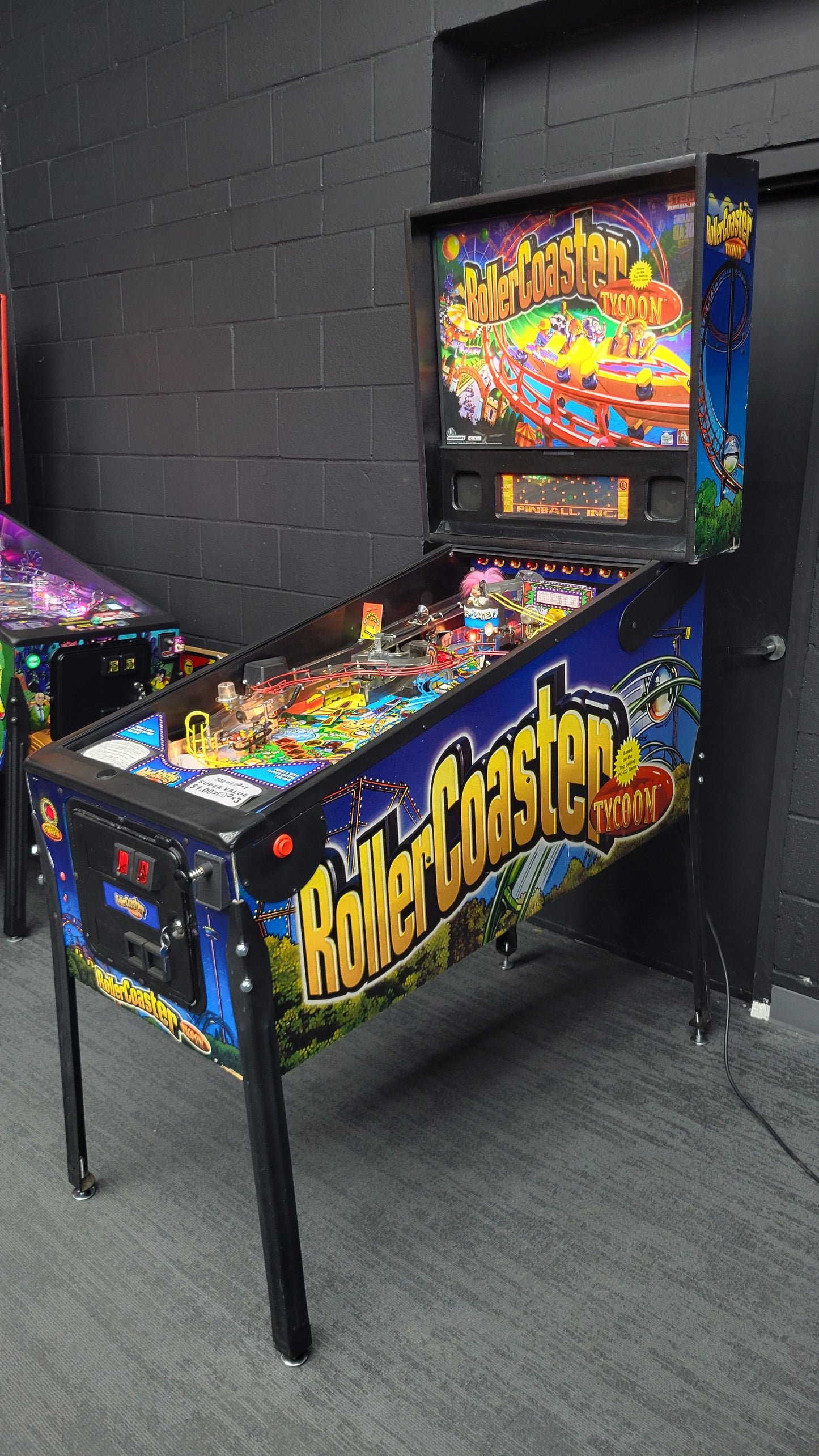 Stern RollerCoaster Tycoon Pinball