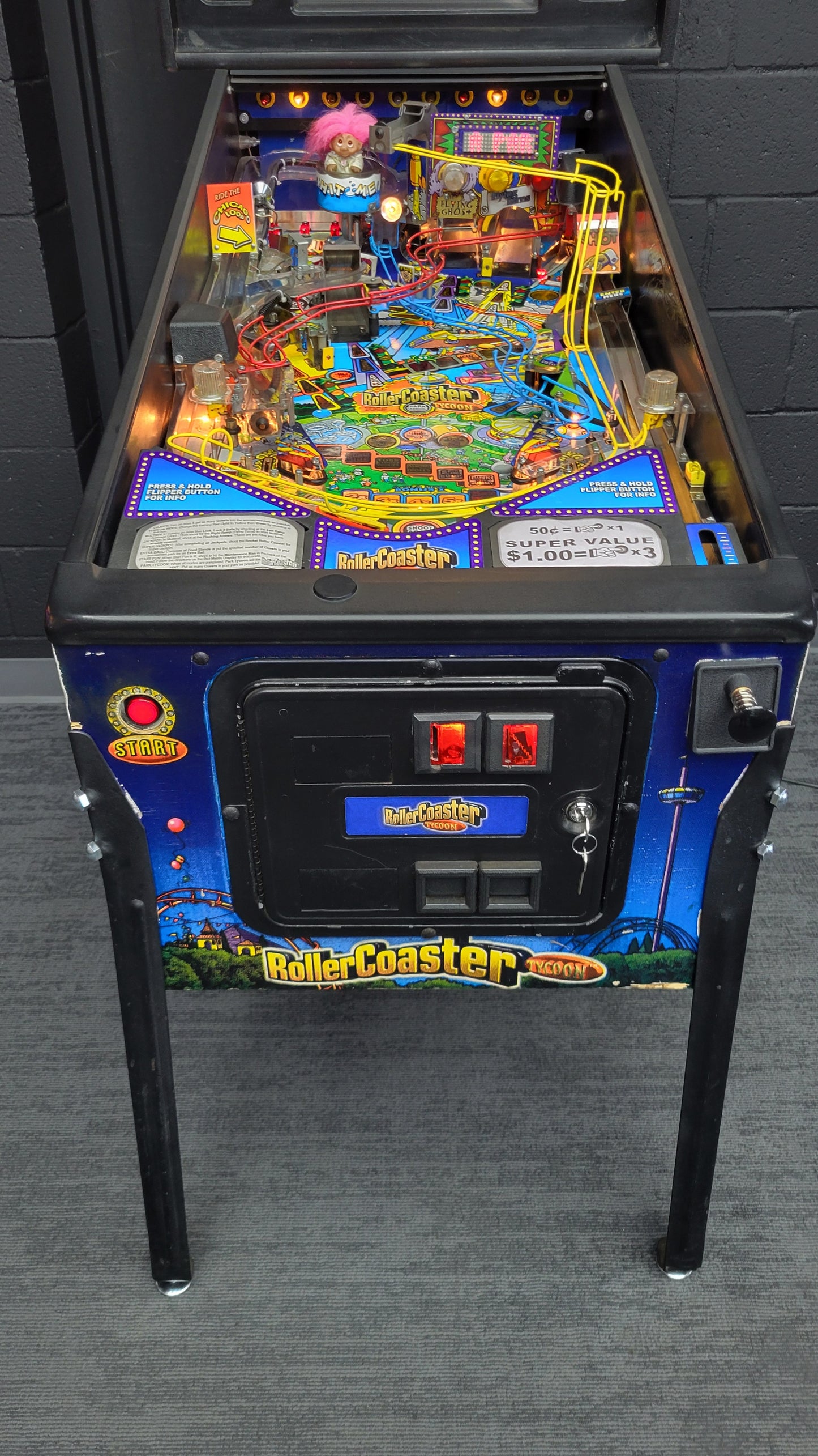 Stern RollerCoaster Tycoon Pinball